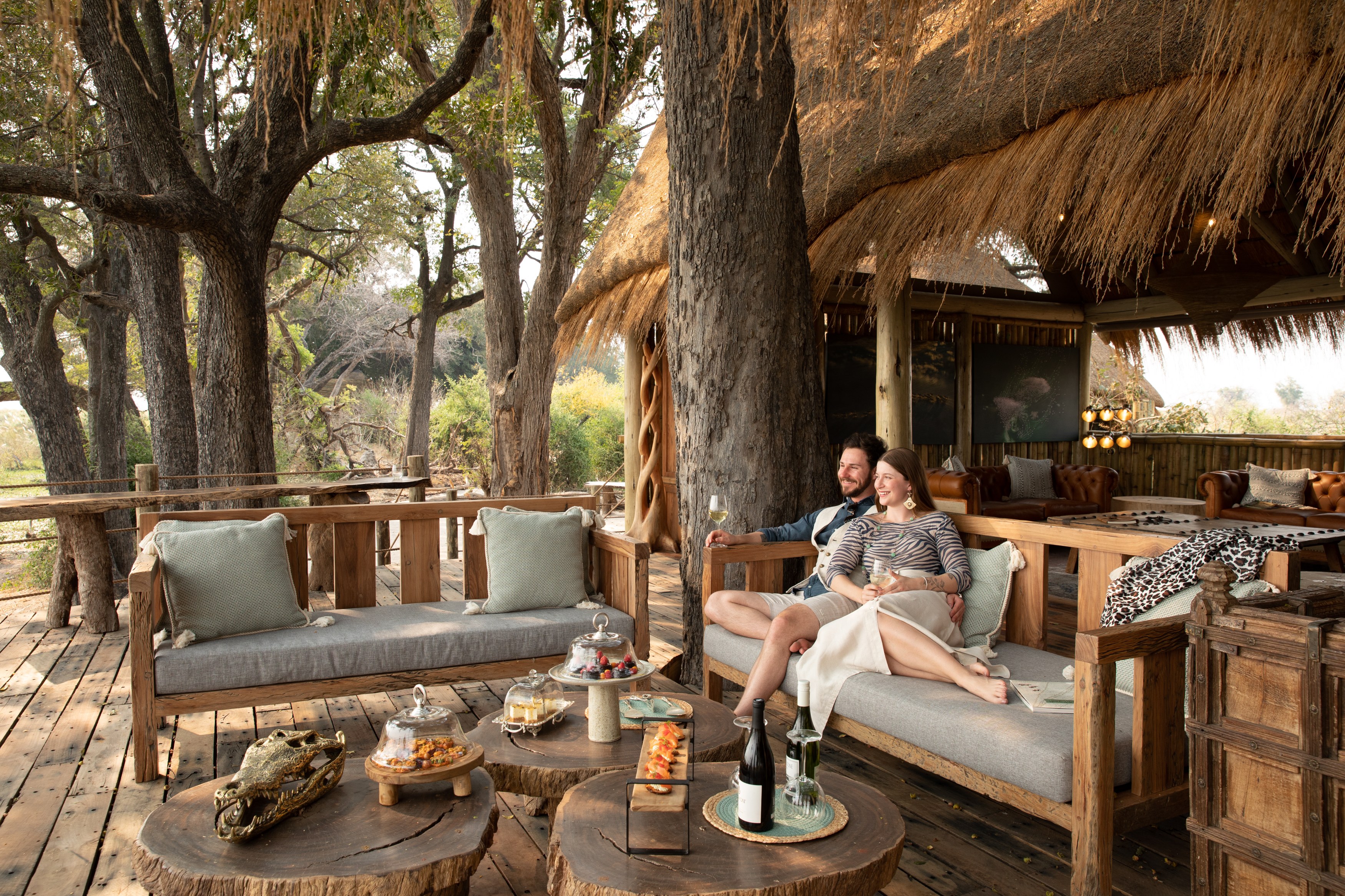 BW-Sitatunga Private Island-drinks and canapes.jpg