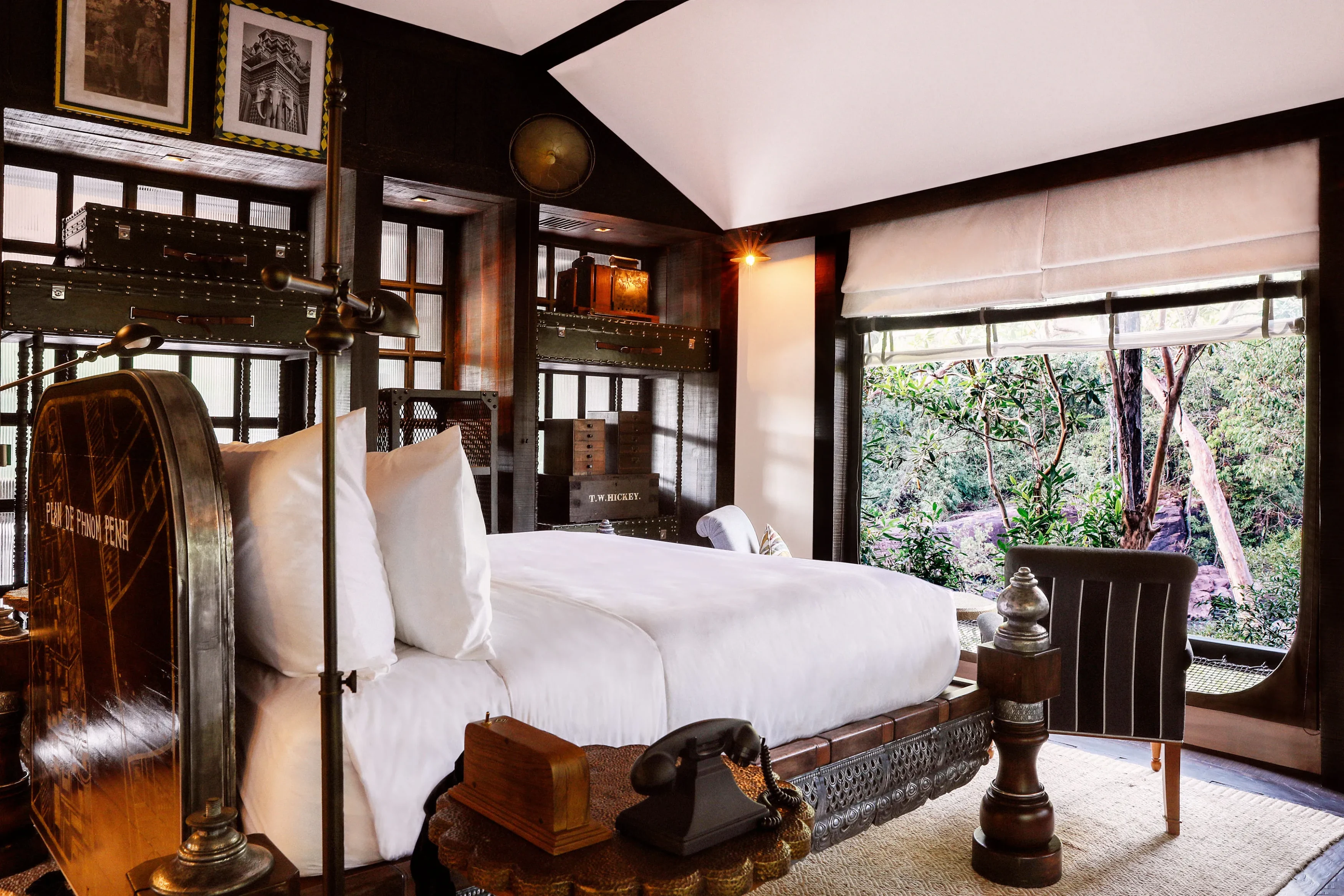 KH - Shinta Mani Wild - Bed.webp