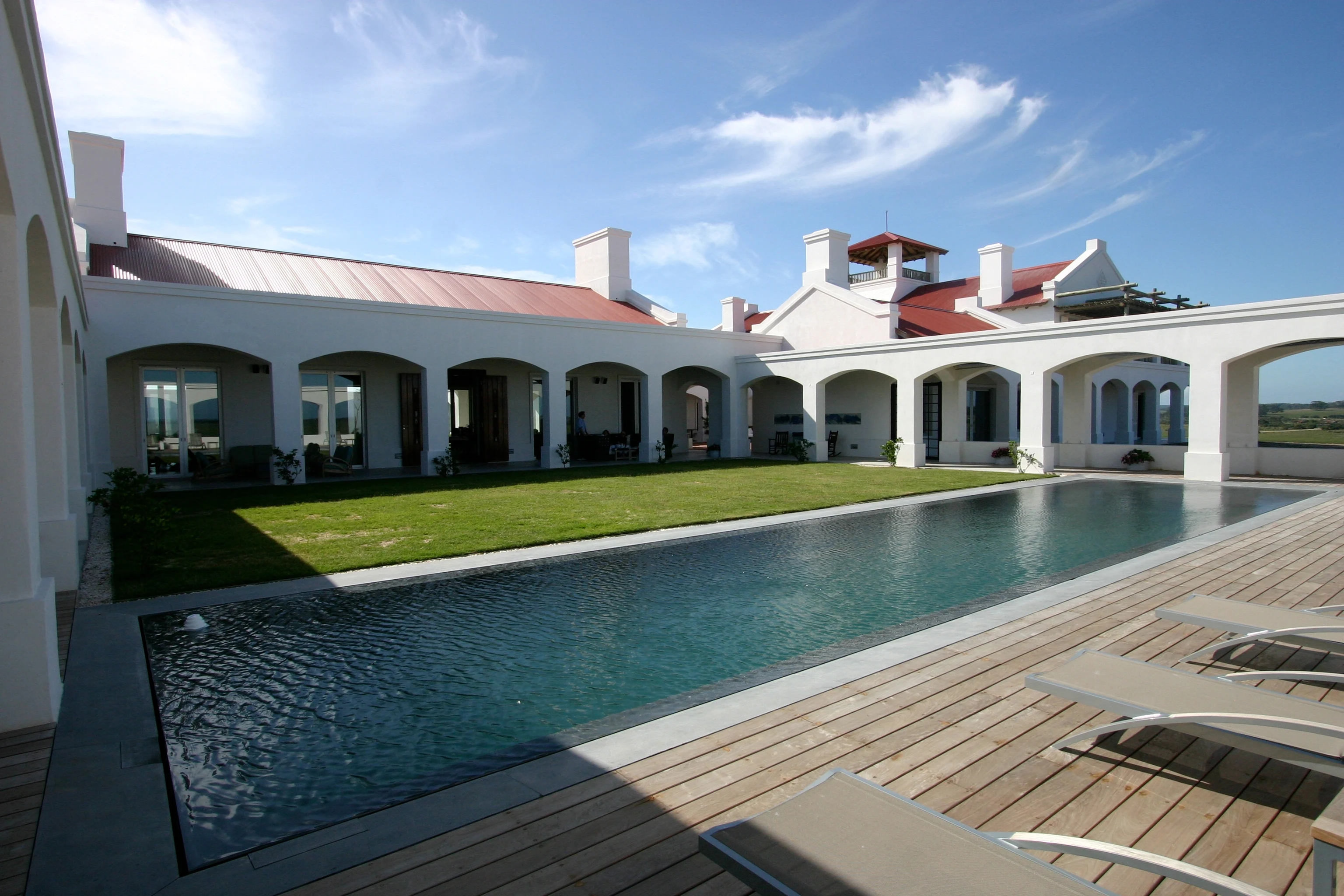 UY - accommodatie -Estancia Vik - Pool.webp