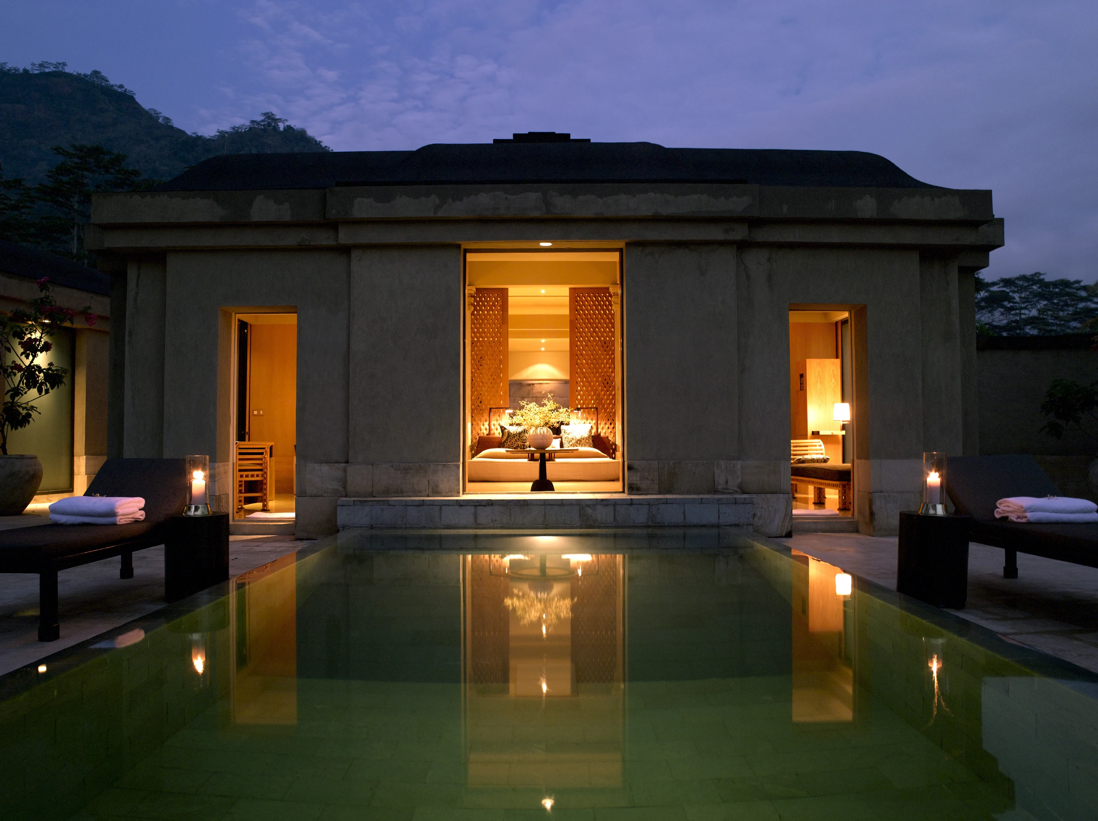 ID - Amanjiwo - private pool.webp