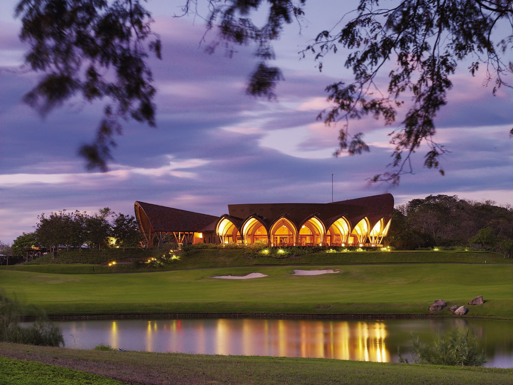 CR-Accommodatie-Four-Seasons-Papagayo-restaurant-exterior.jpg