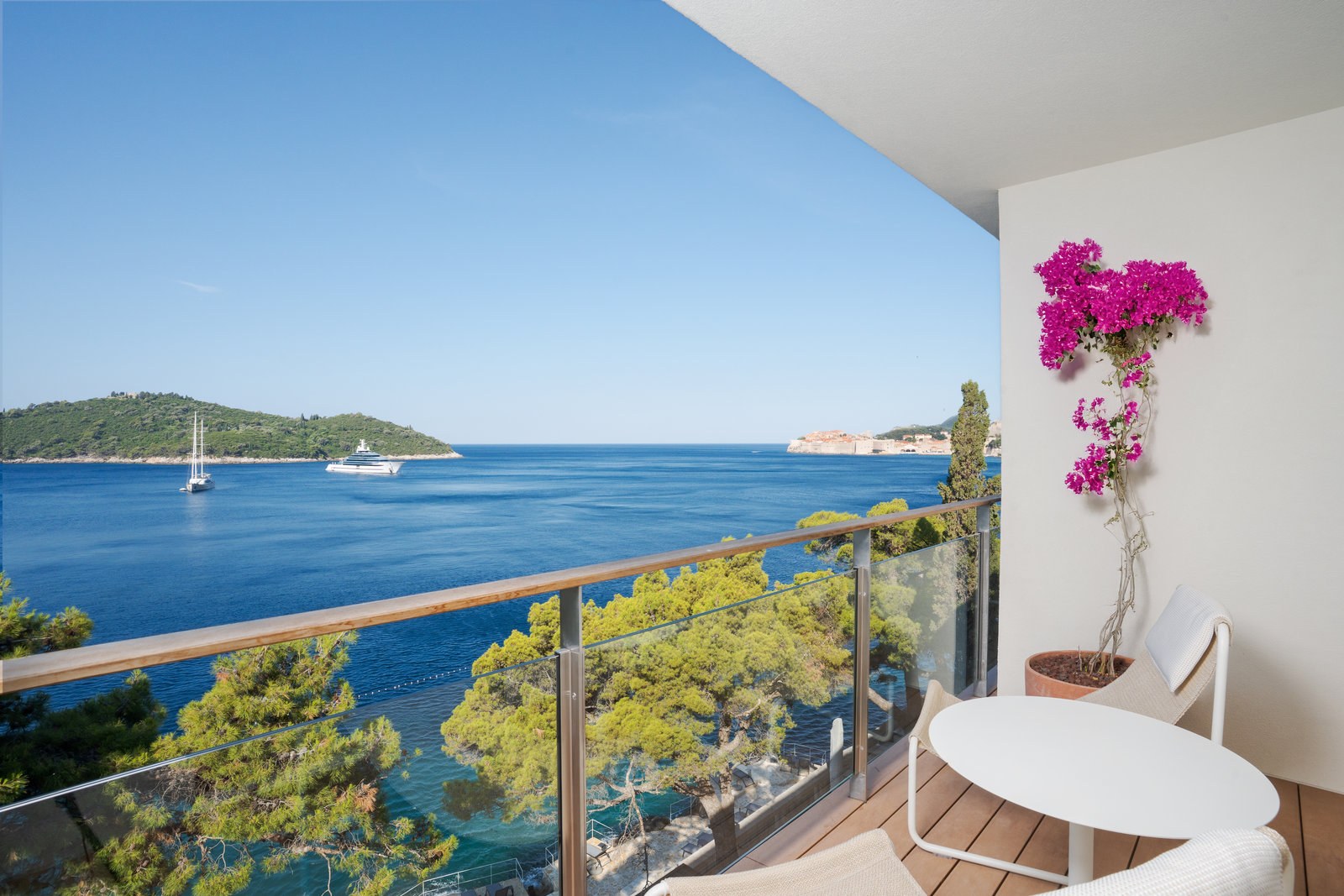 HR - Villa Dubrovnik - balcony.jpg