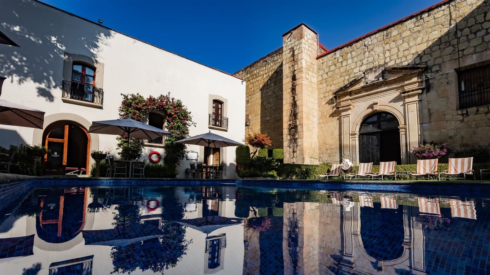 MX - Accommodatie - Quinta Real Oaxaca - Pool.jpg