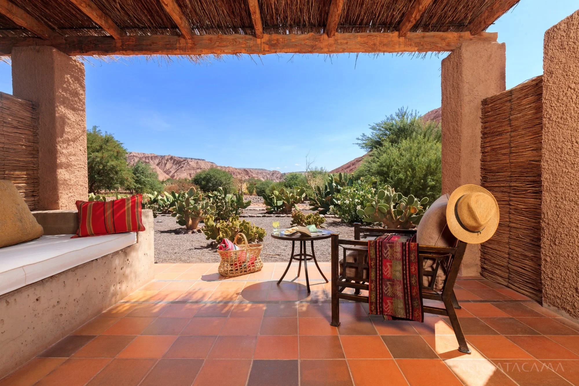 CL - accommodatie -Alto Atacama  - bedroom quitor-s-terrace.webp