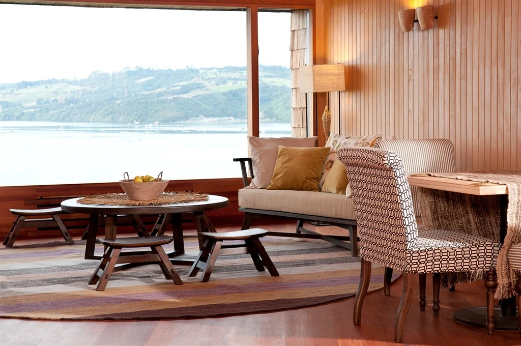CL - accommodatie -Tierra Chiloe - Livingroom.webp