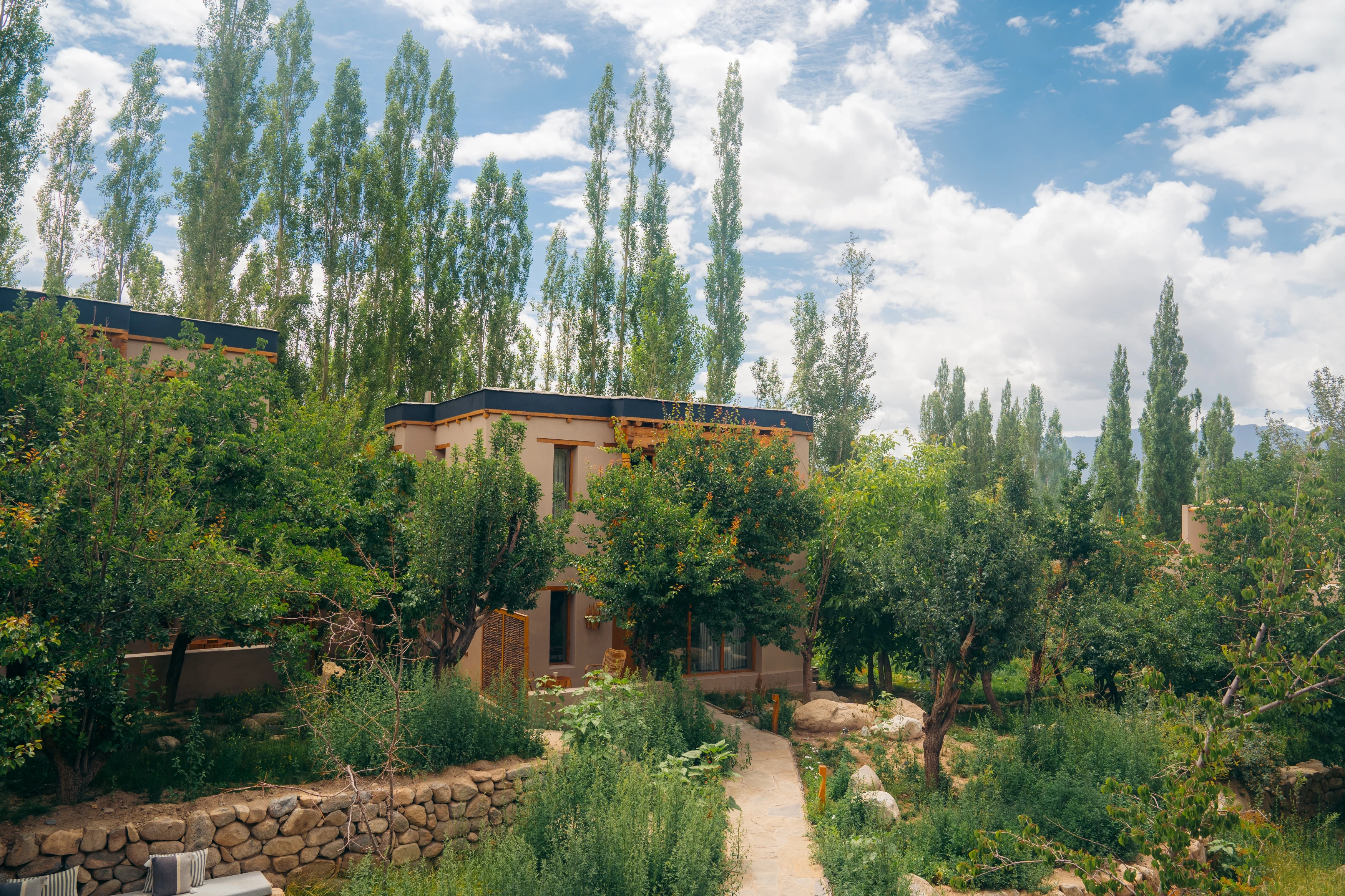 Villa Outdoor 3.webp