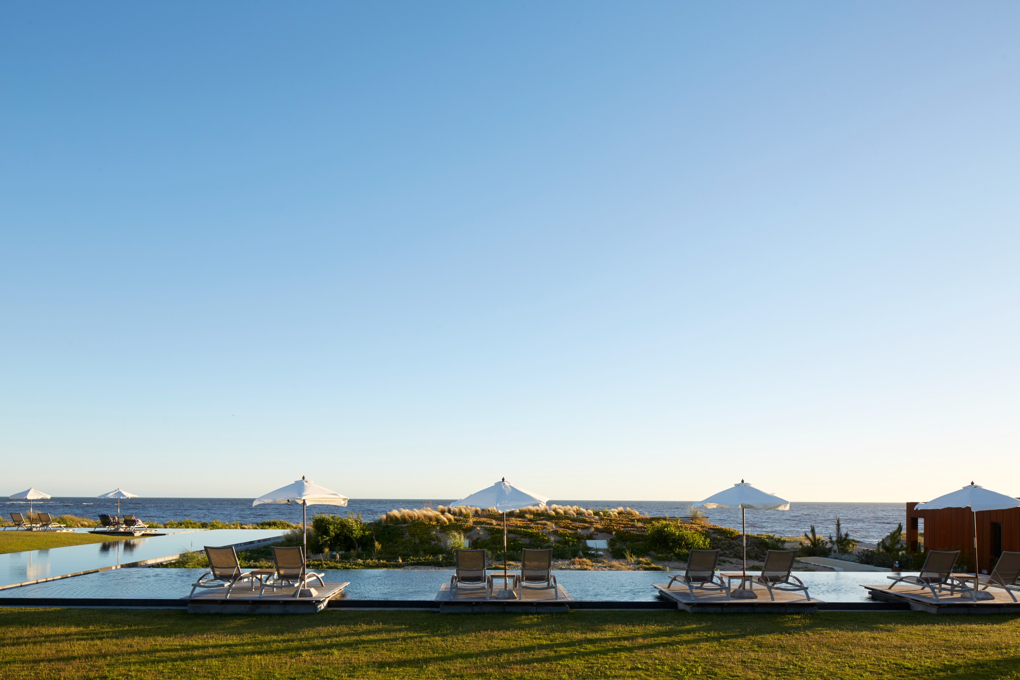 UY- Bahia Vik - Pool.jpg