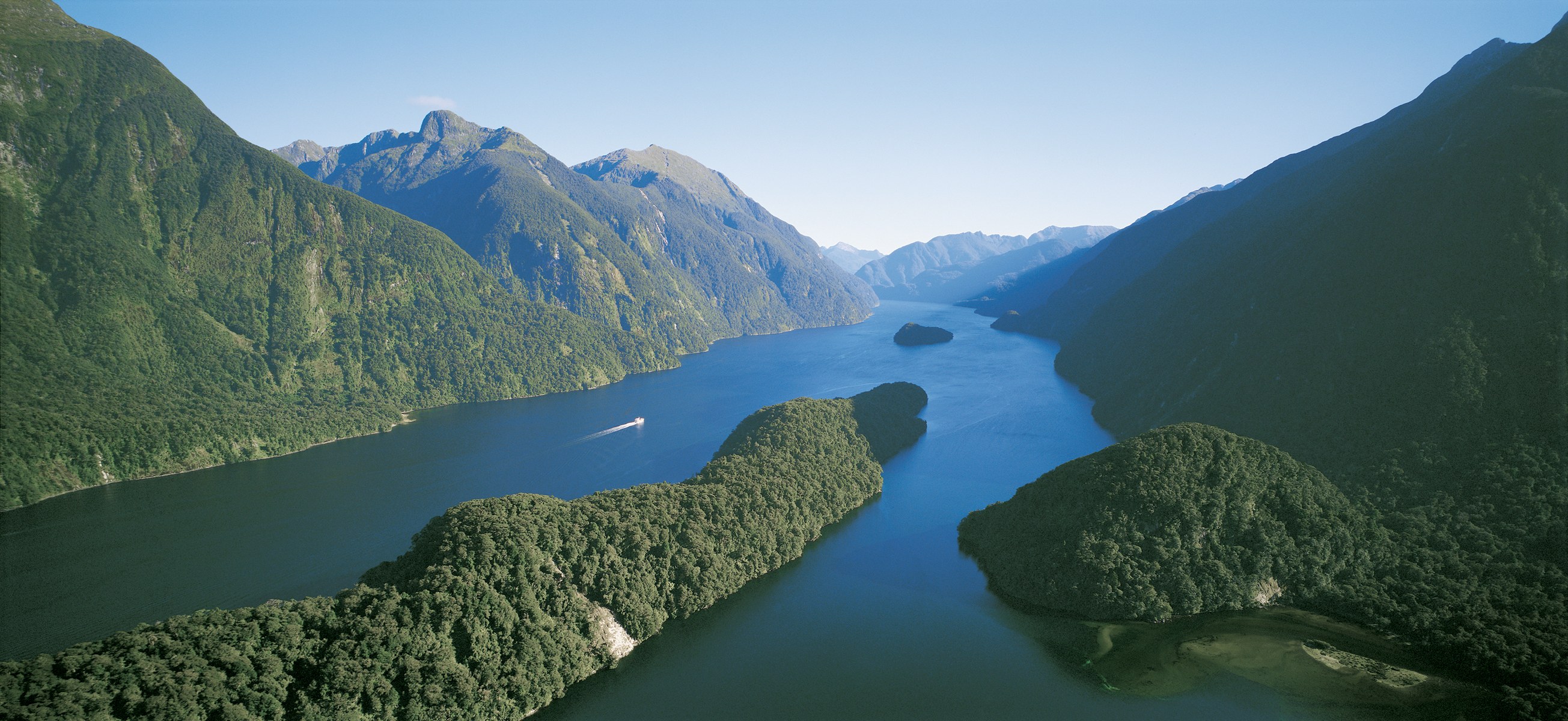 NZ - Fiordland NP - Doubtful Sound Cruise.jpg