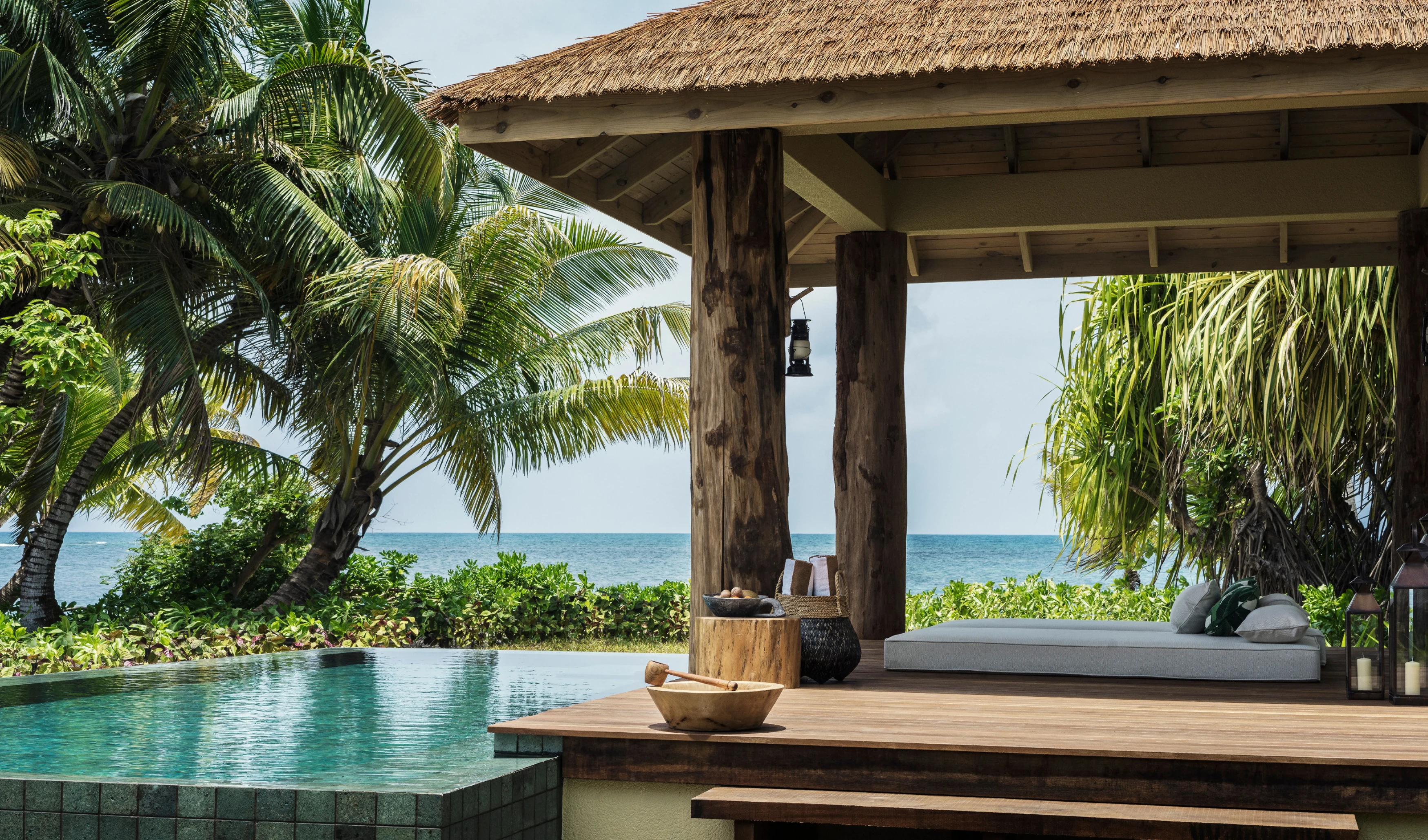 SC - Four Seasons Desroches - Coral Villa (1).webp