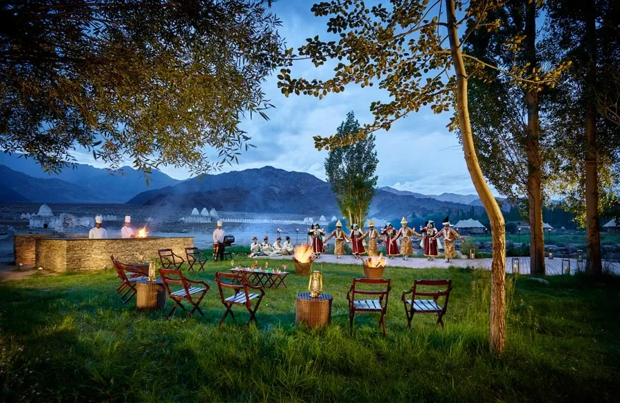 IN - Chamba Camp - barbeque.webp