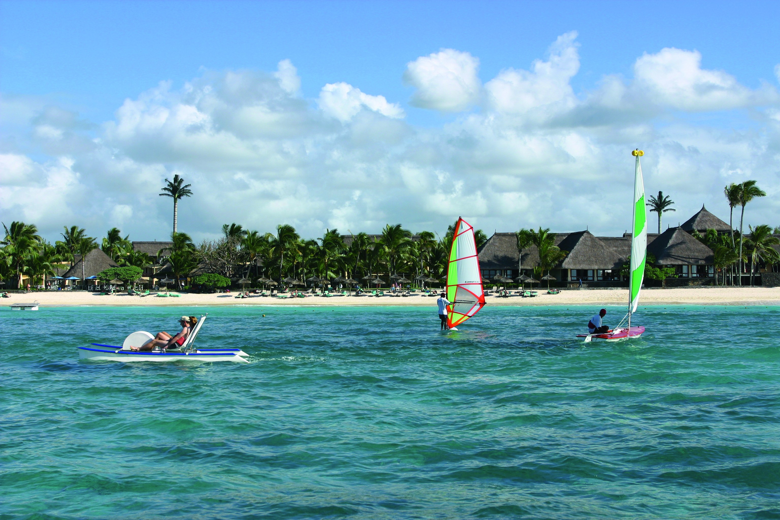 MU-Belle Mare Plage-watersports.jpg