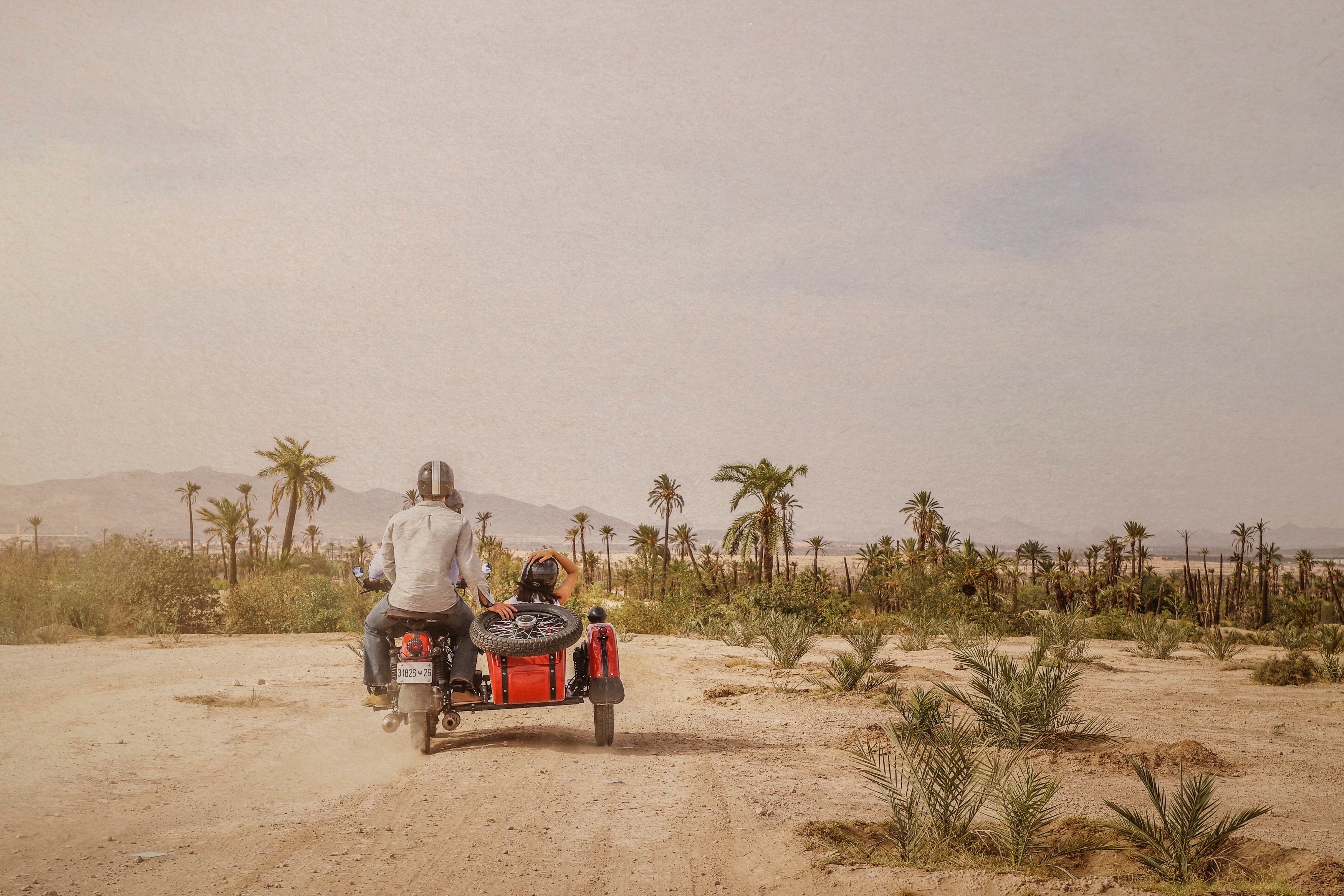 MA-Excursie-Side-car-tour-zand.jpg