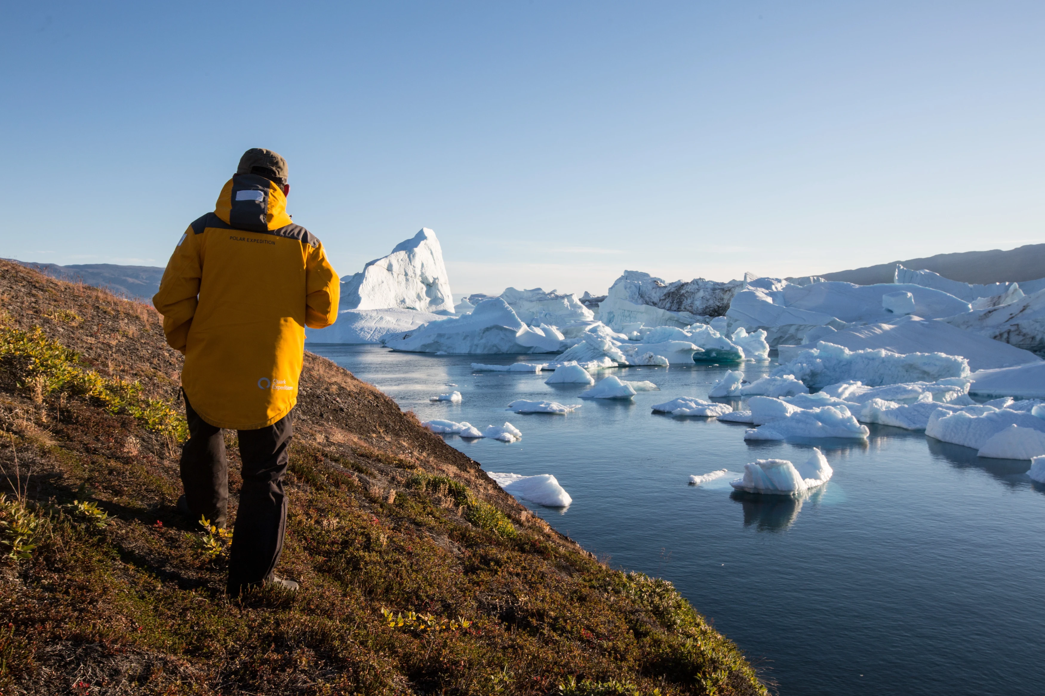 QuarkExpeditions_ThreeArcticIslands-Northbound_Credit-Sam Crimmin-20160814-_U2A9175.webp