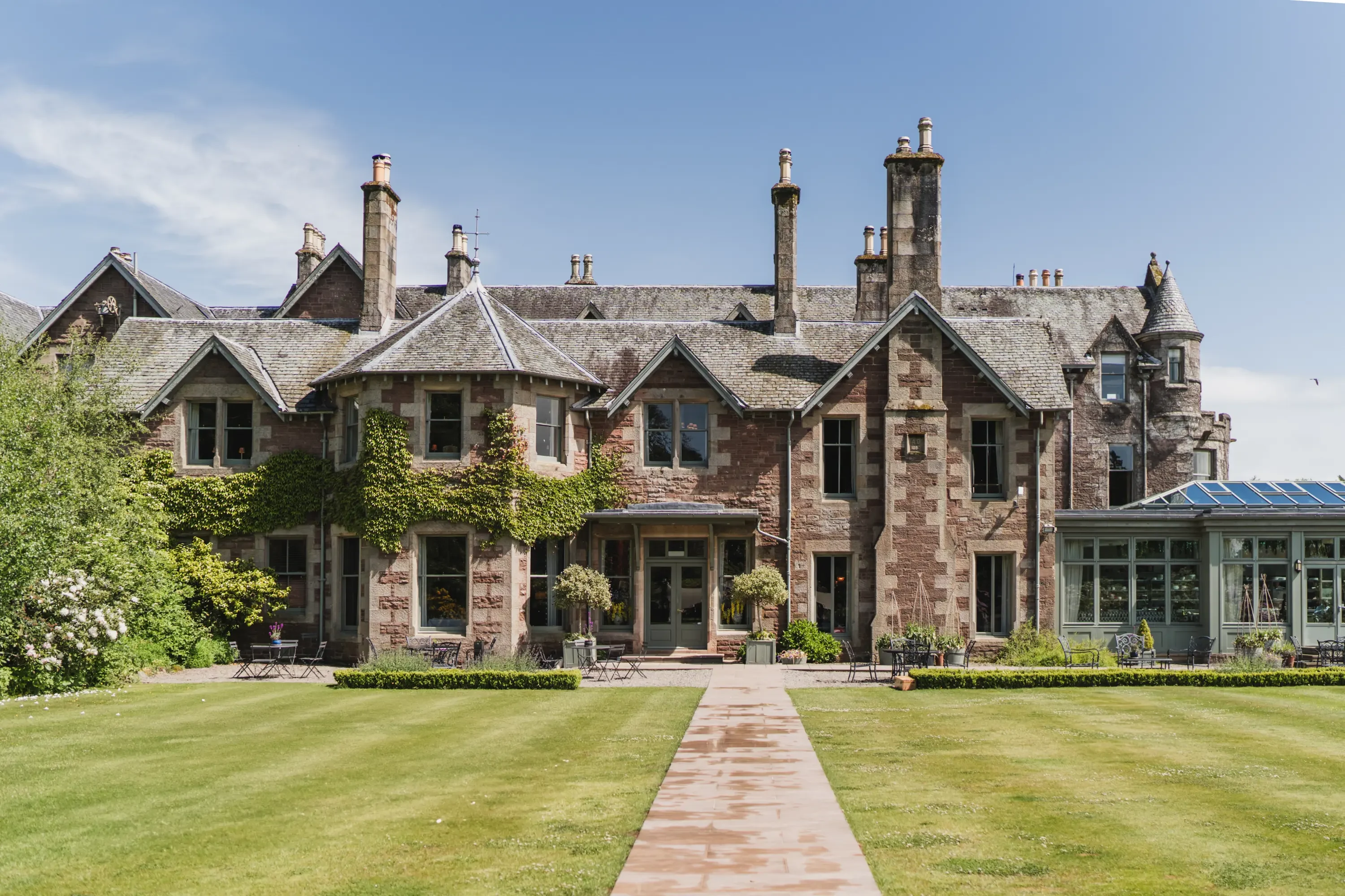 GR - accommodatie Cromlix hotel - exterior.webp