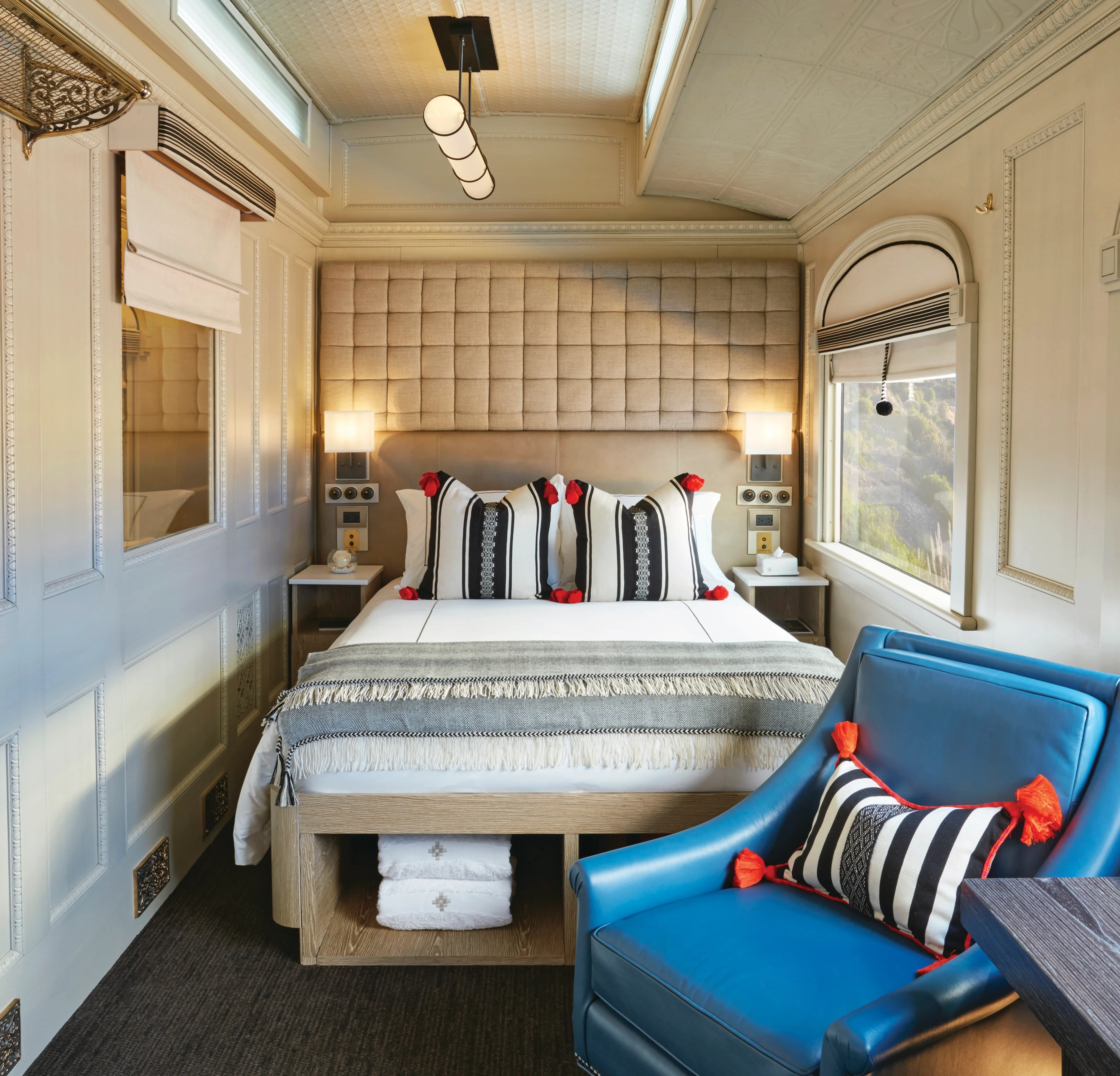 PE - Belmond Andean Explorer - Bedroom.webp