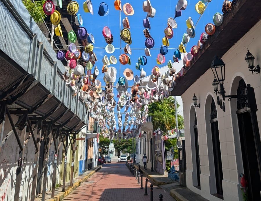 PA-Panama-Casco-Viejo.jpg