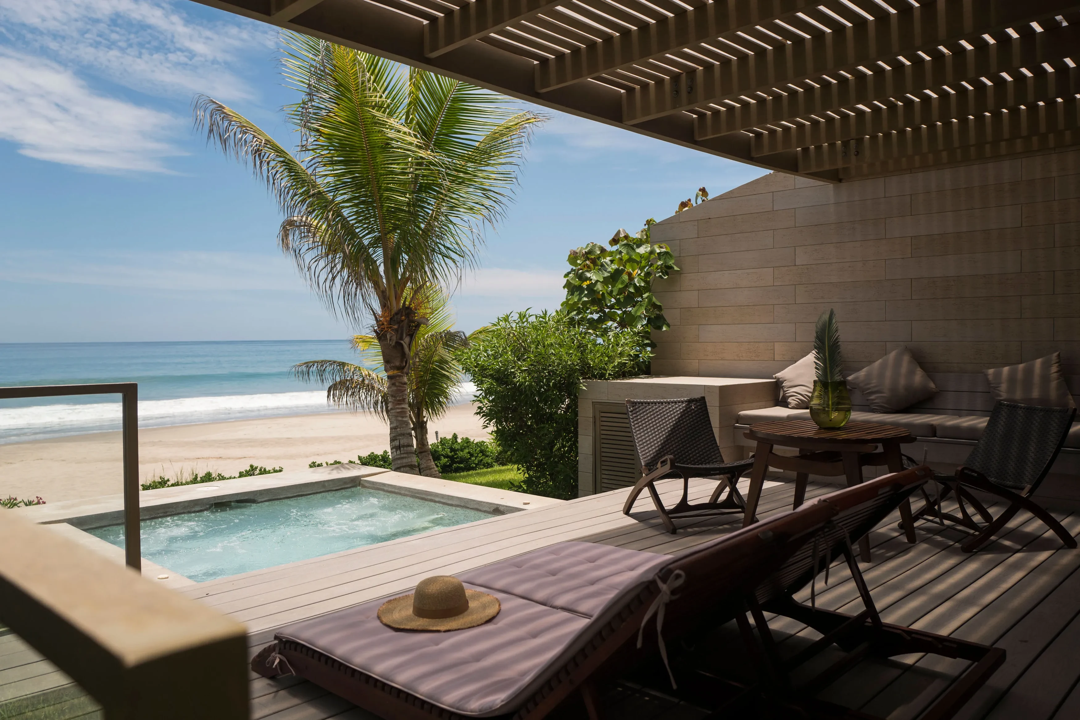 PE - Arennas Mancora - Private pool.webp