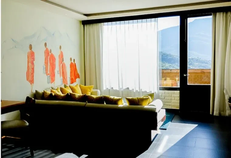BT-The Postcard Dewa - Premier Room (1).webp