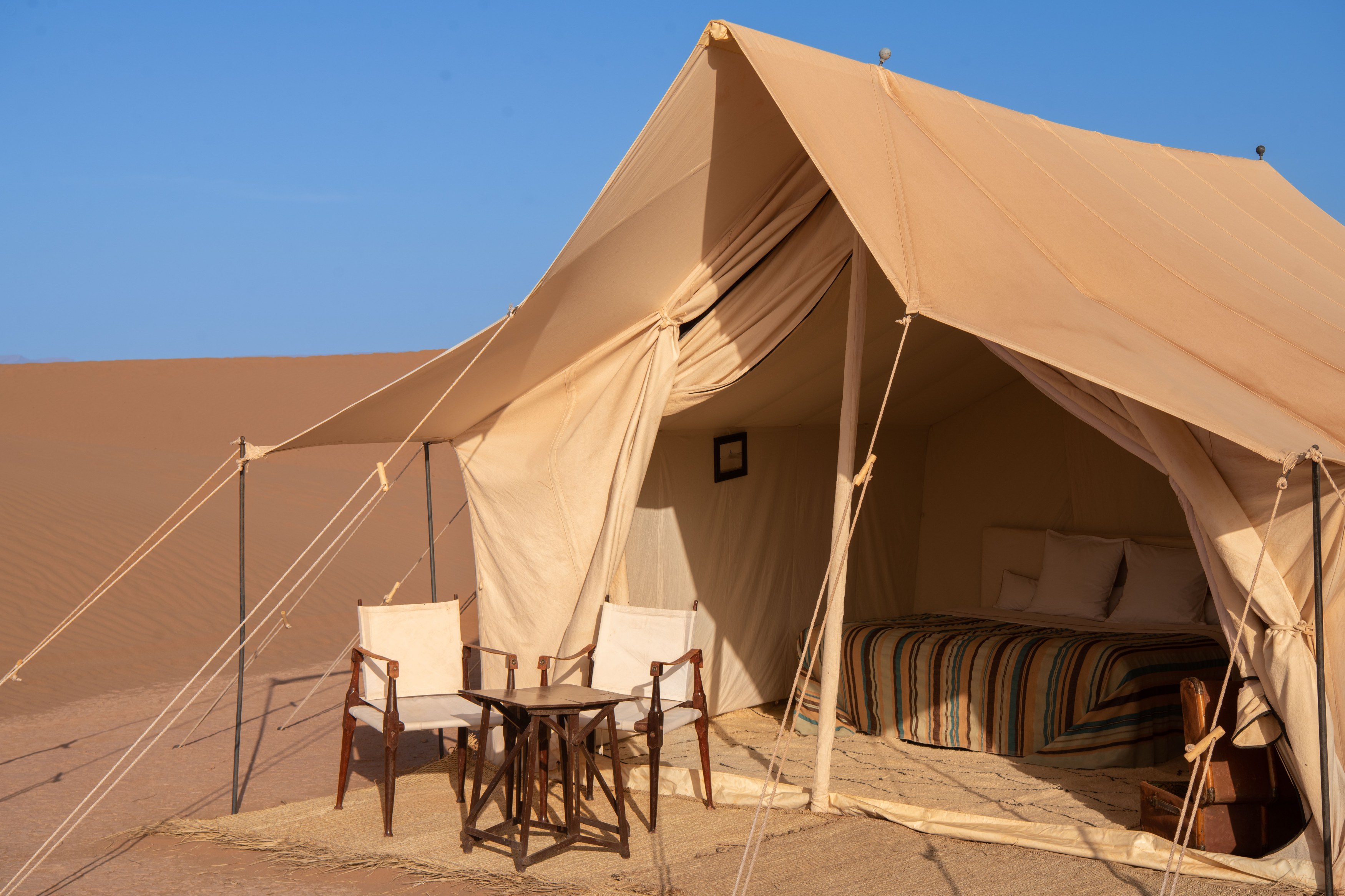 MA - Dar Ahlam Dunes Camp - Tent (2).jpg