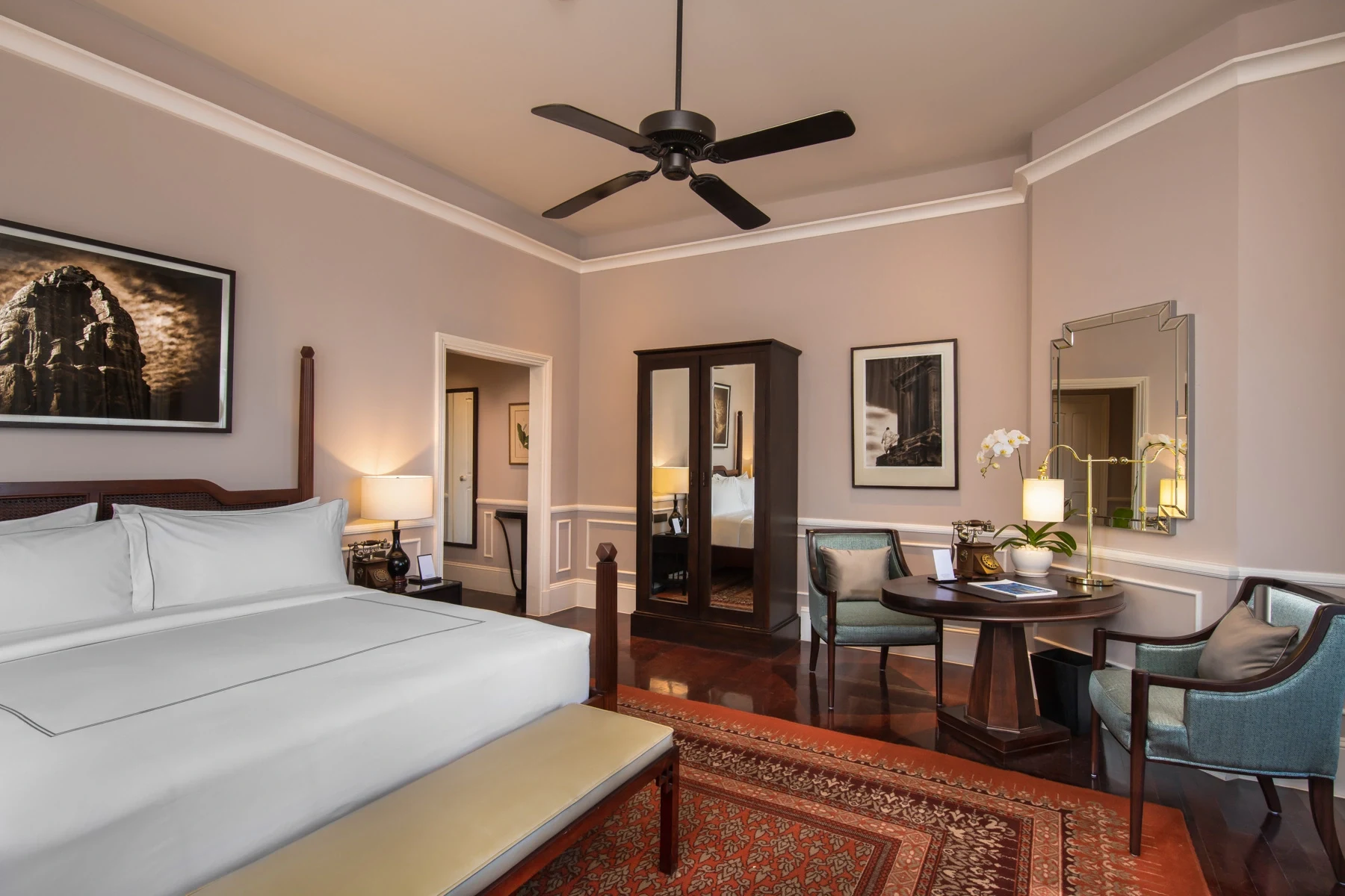 KH - Raffles Grand d'Angkor - Landmark Room.webp