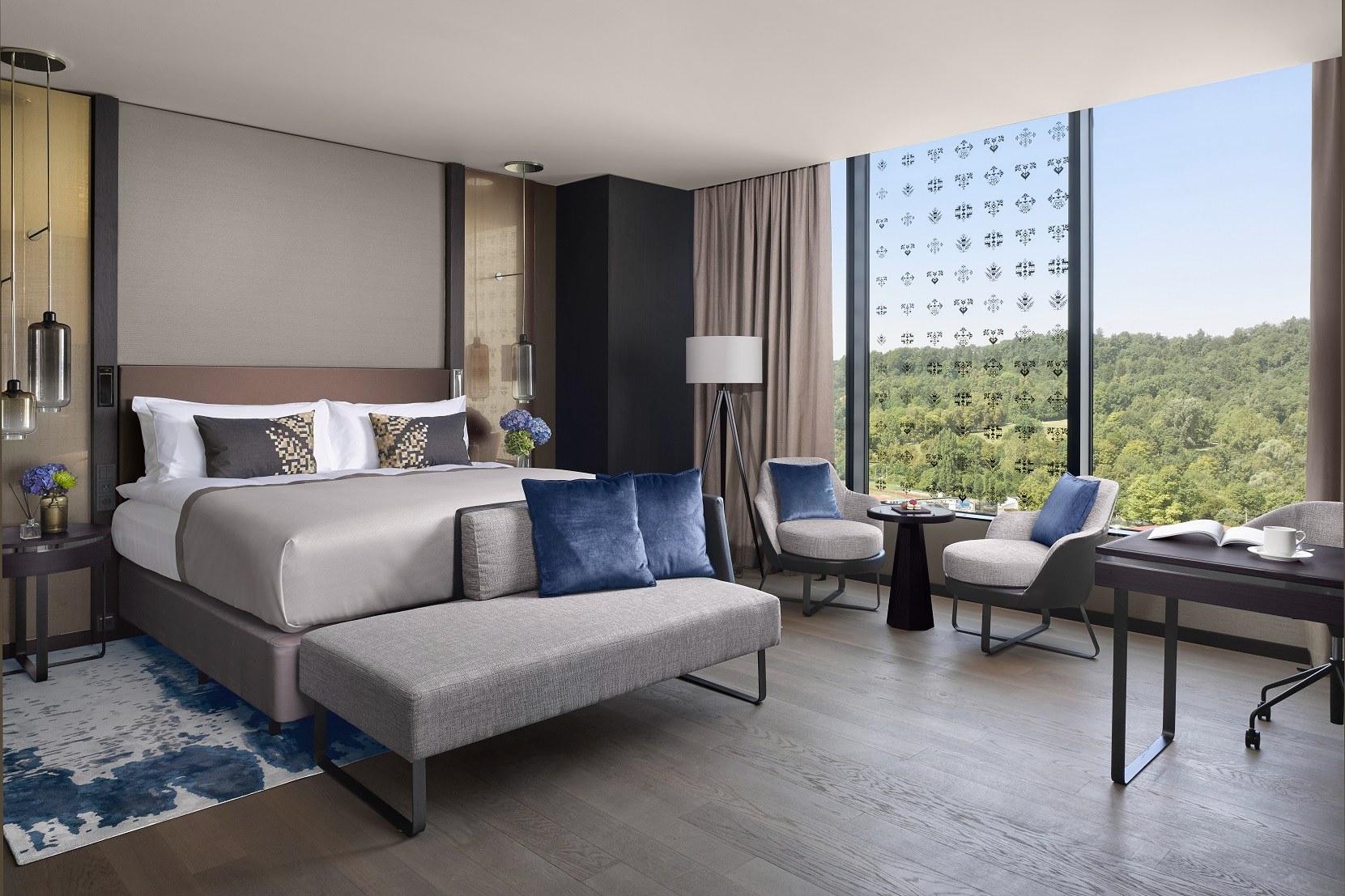SL- Intercontinental Ljubljana- bedroom.jpg