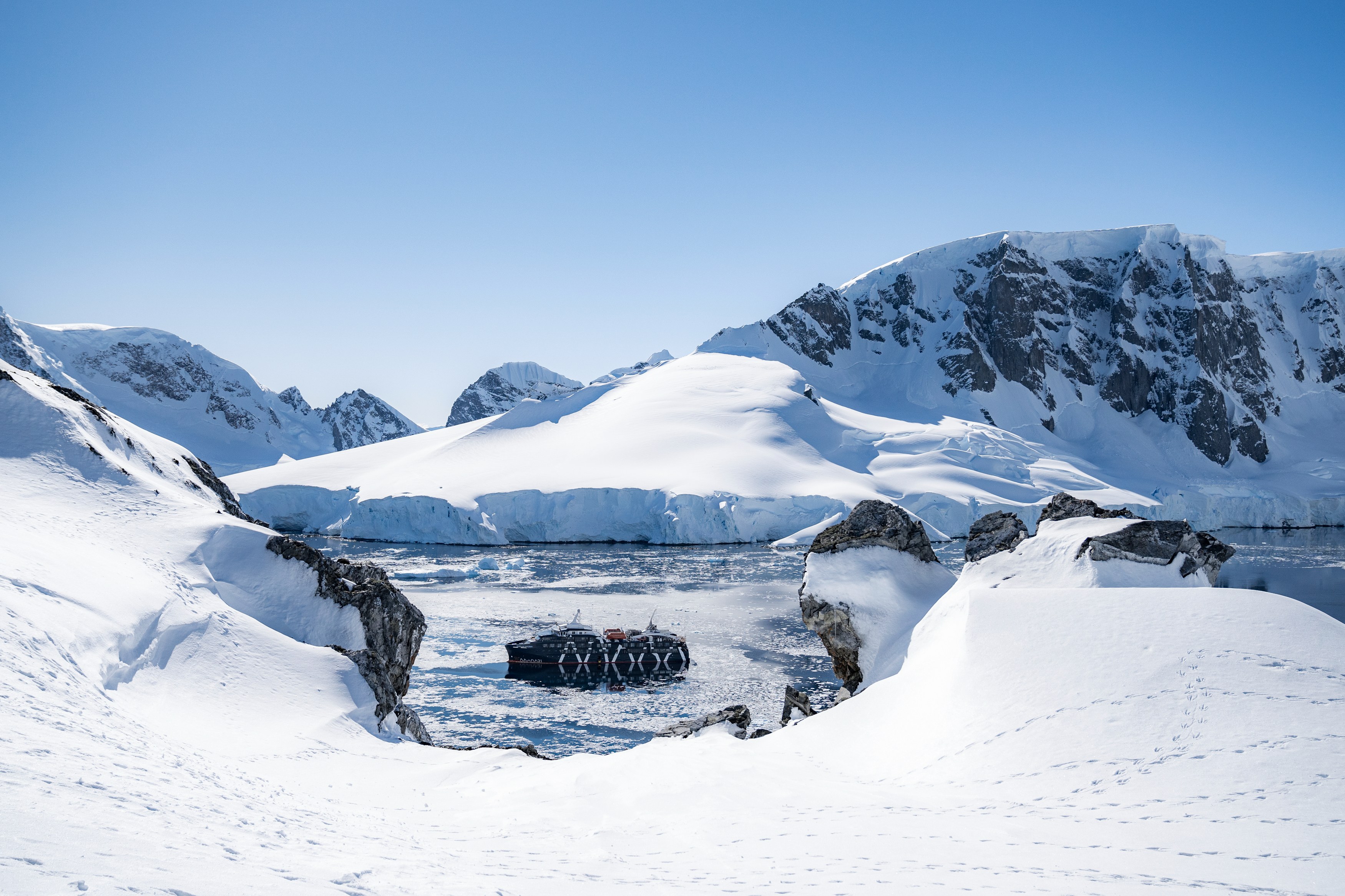 ZP-AQ-Antarctica21-Magelan Discoverer-bereikbaarheid.JPG