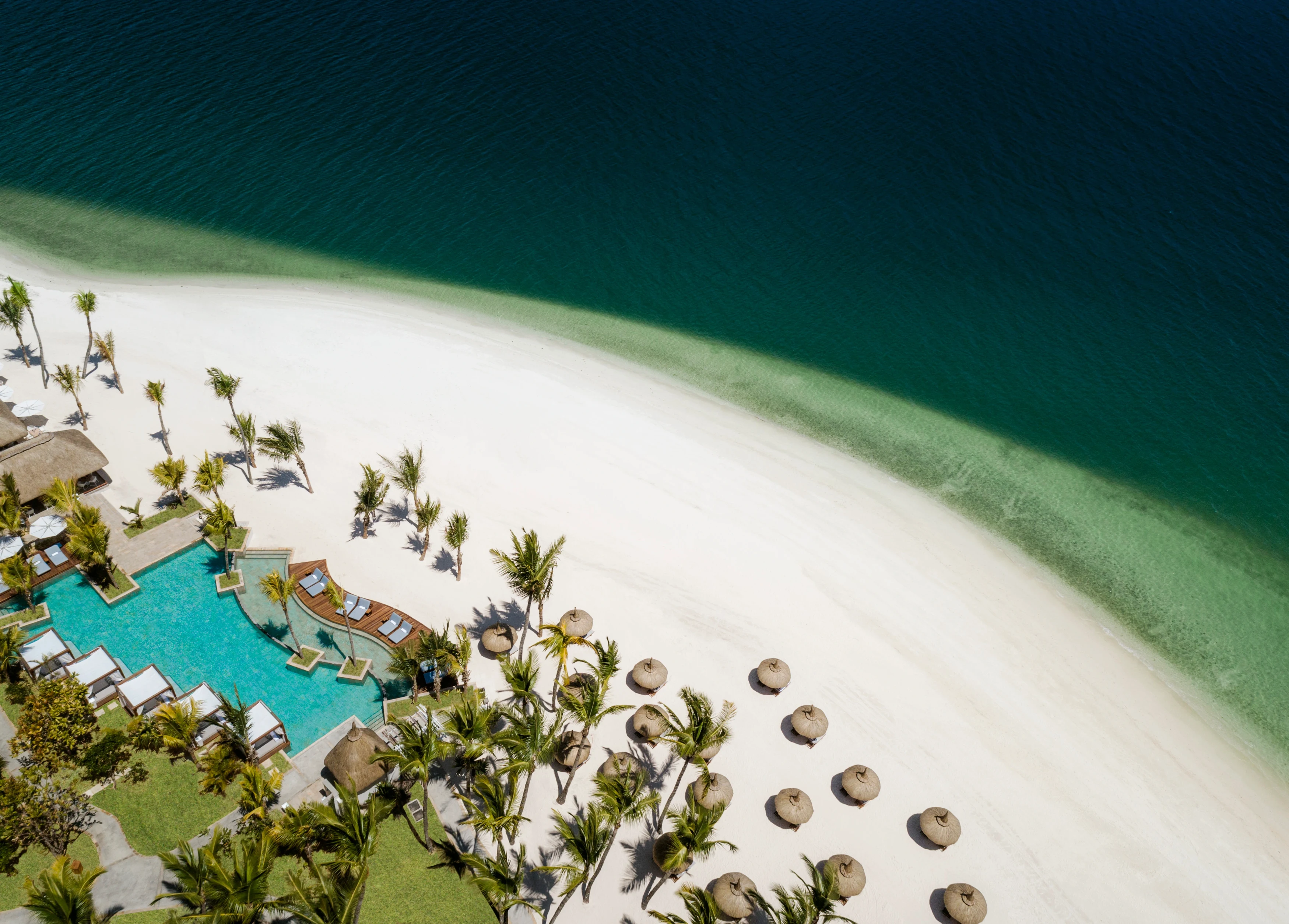 MU - One & Only St. Geran - La Pointe_Pool_Aerial View.webp