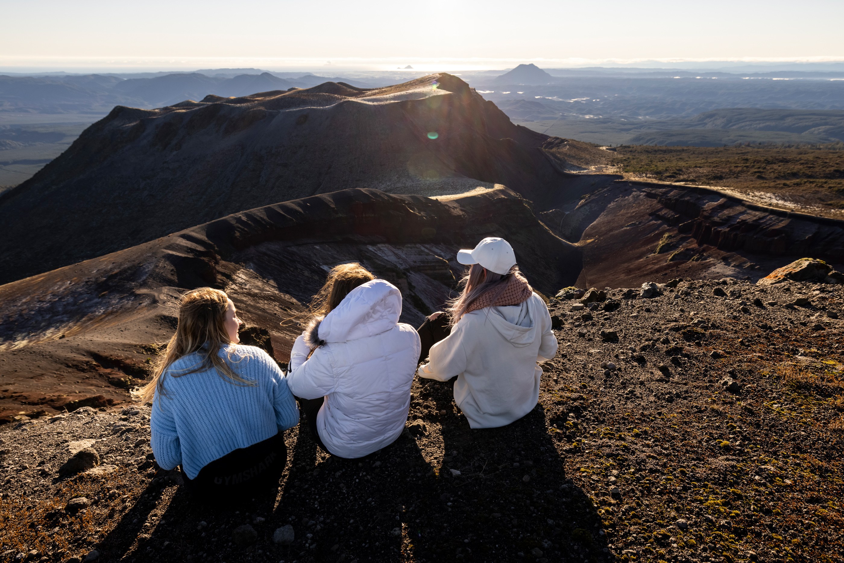 NZ - Excursie - Tarawera - mountain top.jpg