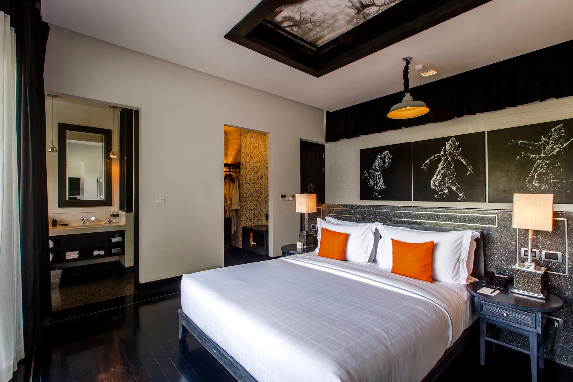 KH - Shinta Mani Angkor - Deluxe Room 1.webp