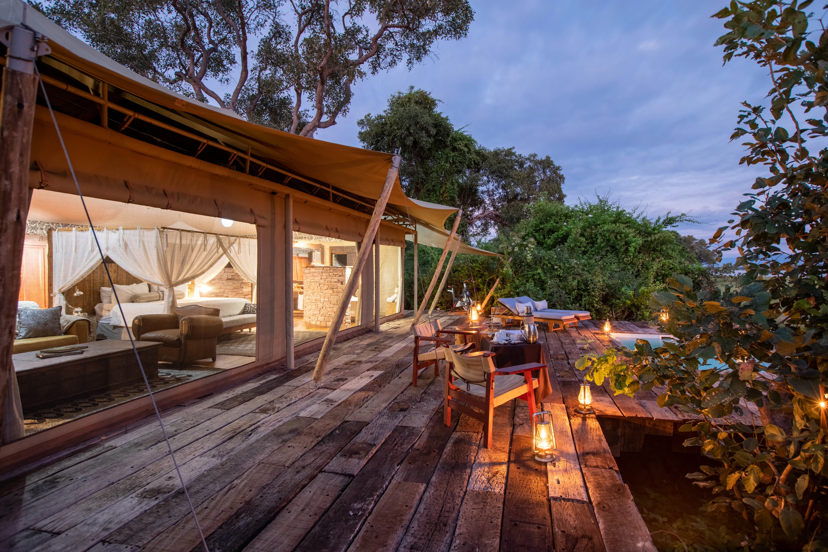 ZW-Tembo Plains-Suite deck with plungepool.webp