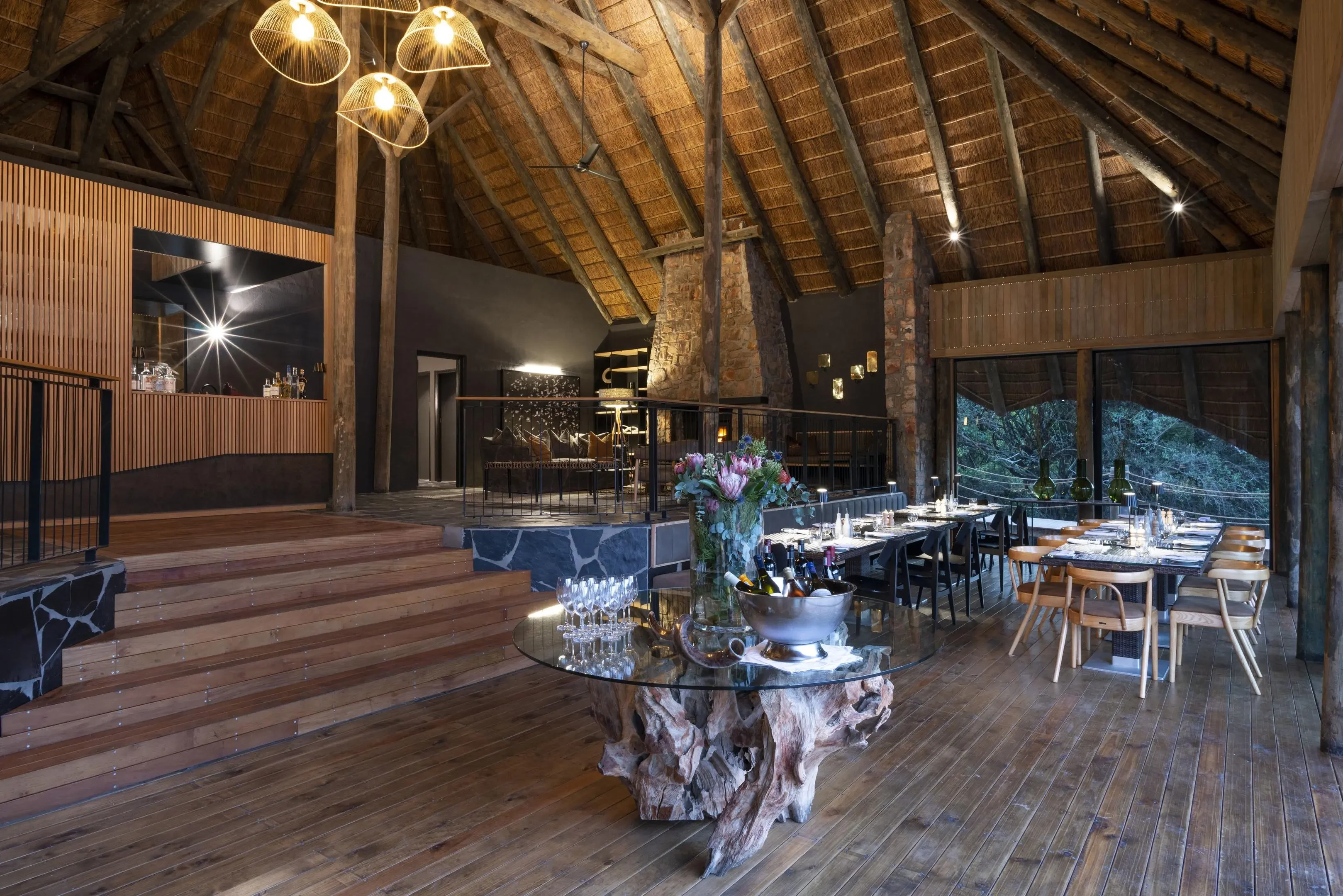 ZA-accommodatie-Shamwari-Bayethe-eten-en-drinken-1.webp