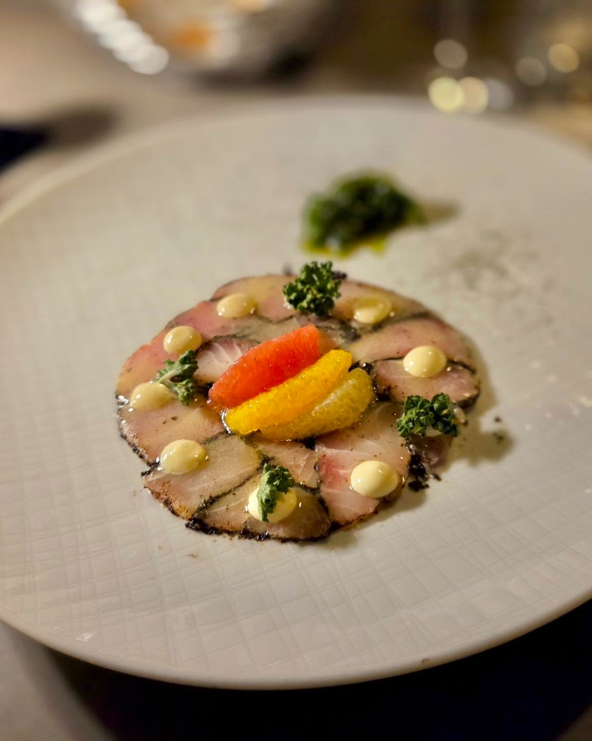 HR-D-Resort-Food.jpg