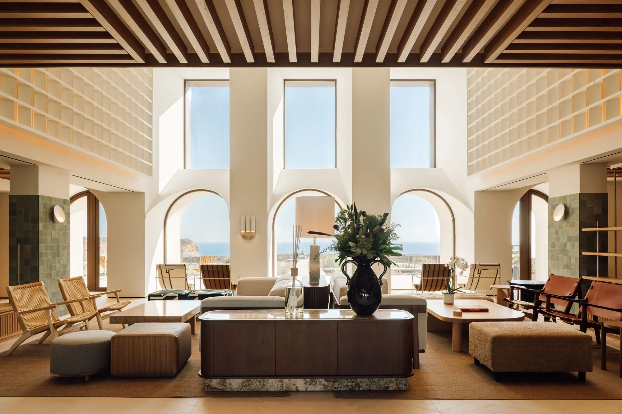 PT - Aethos Ericeira - Lobby Lounge.webp