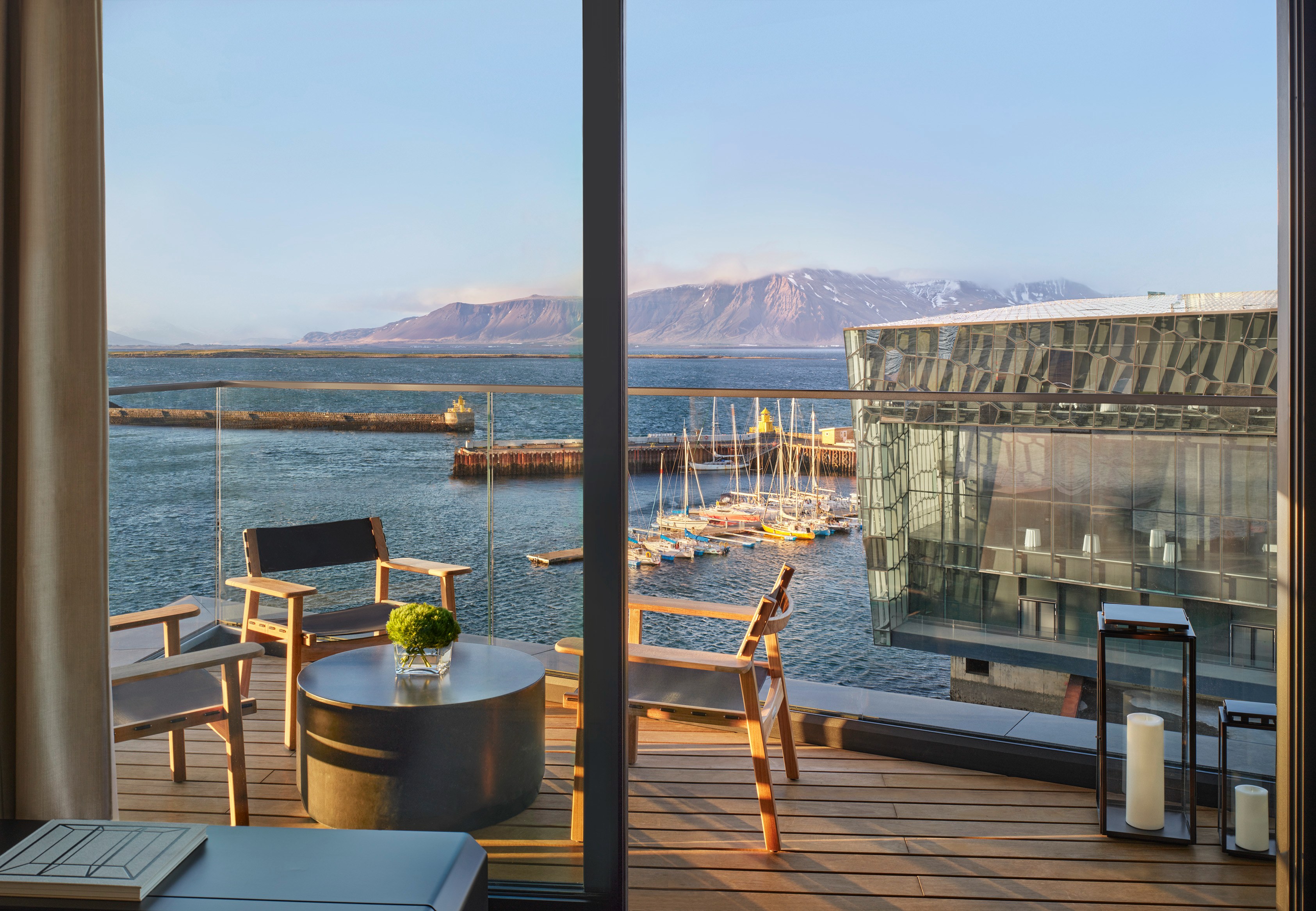 IS-The REykjavik Edition (5).jpg