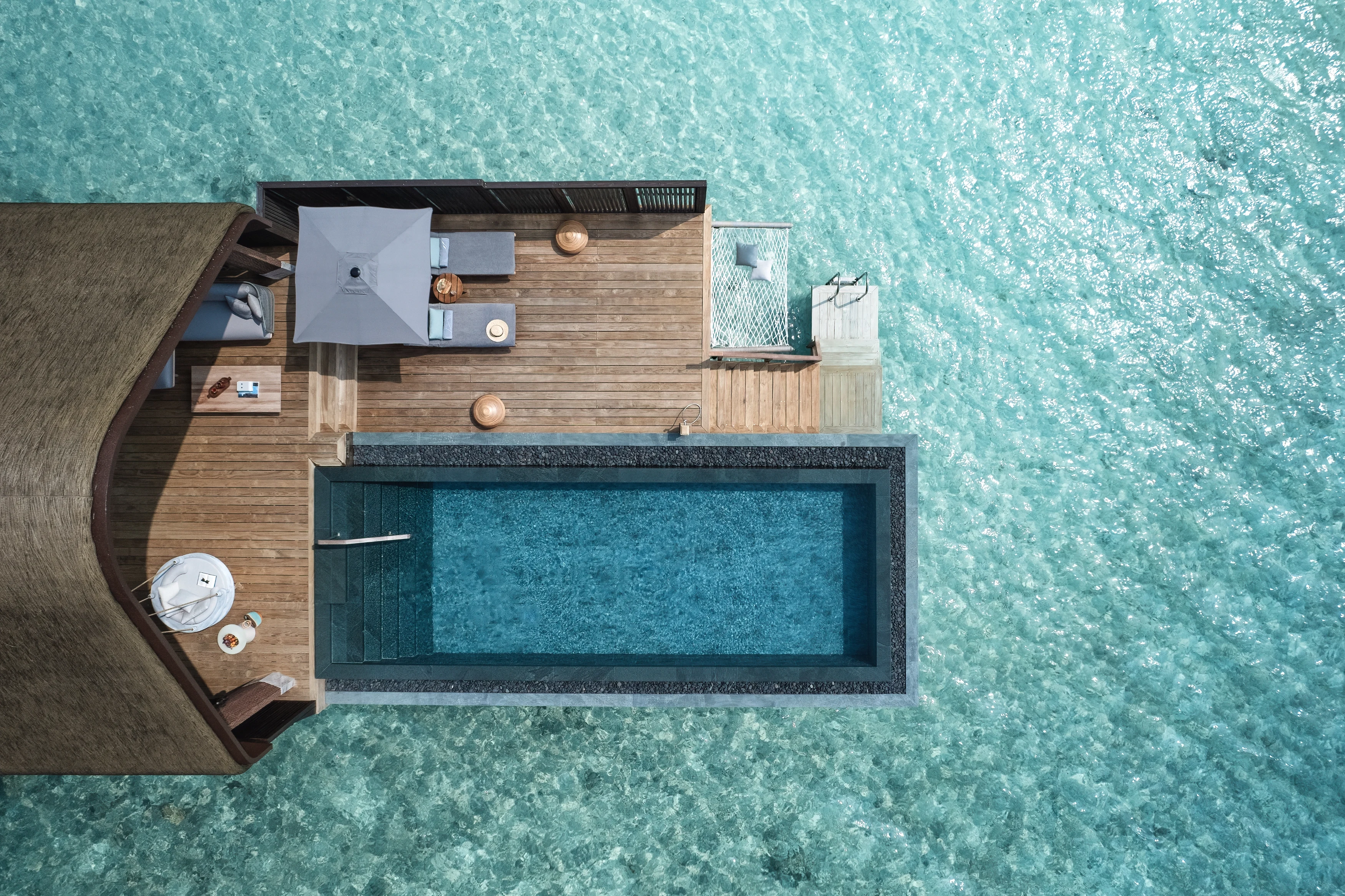MV-Joali Being-ocean pool villa3.webp