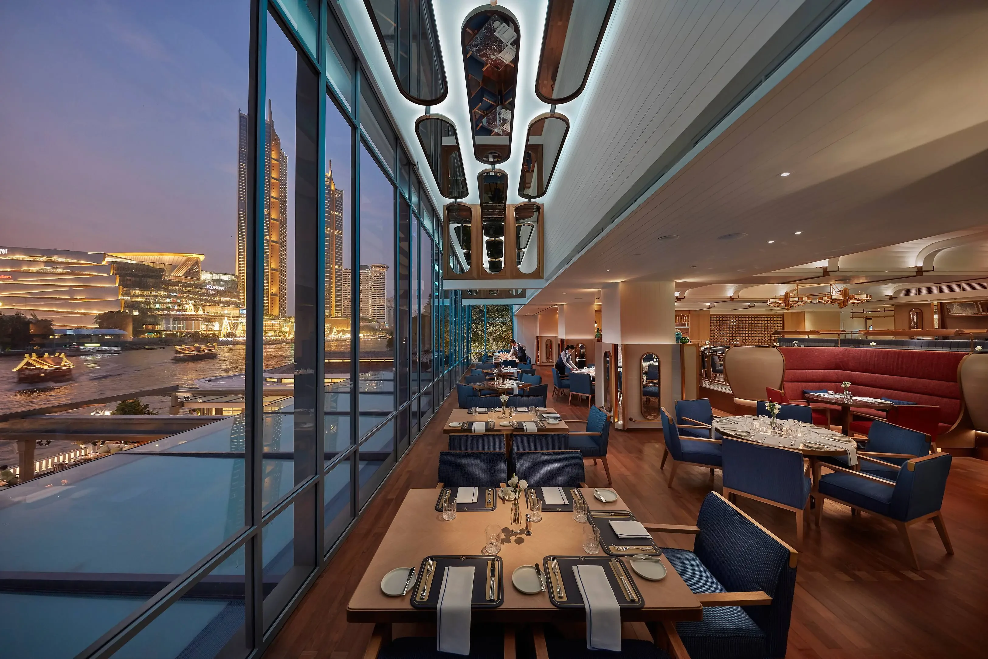 TH - Mandarin Oriental Bangkok - Lord Jims.webp