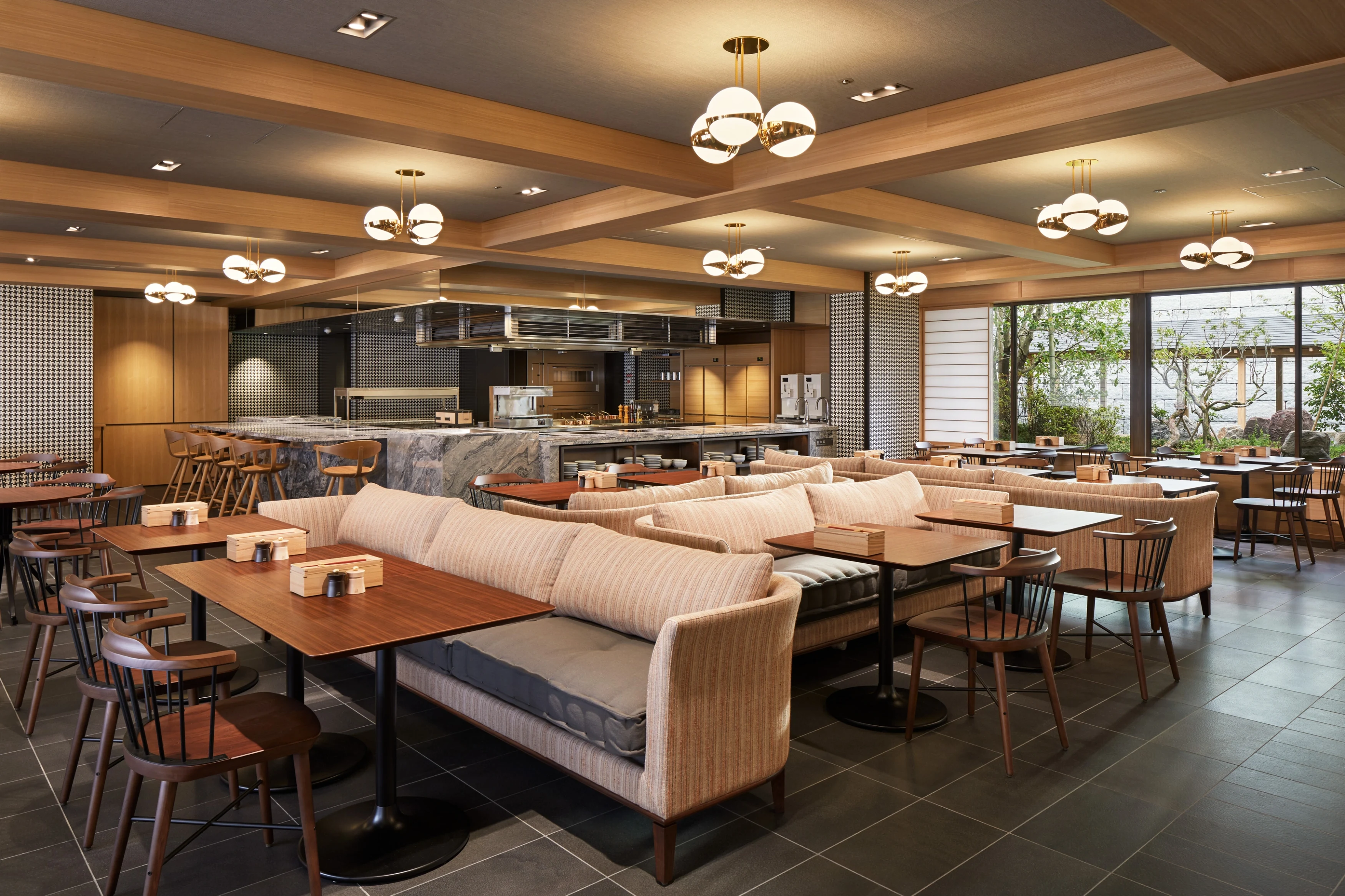 JP-Accommodatie-Park Hyatt Kyoto-6-KYOTO BISTRO L1.webp