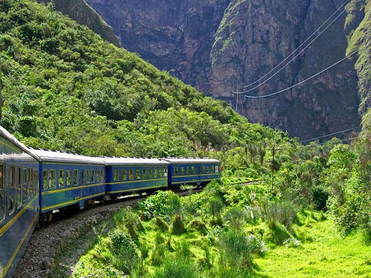 PE-Transfer-12539-Hiram-Bingham-trein-Ollantaytambo-Aguas-Callientes-Basistekst-compressed.jpg
