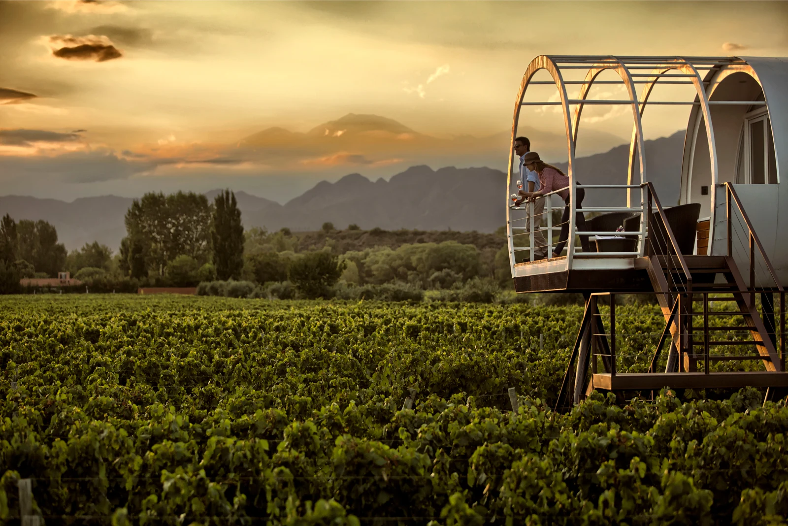 AR - Entre Cielos Wine Hotel - Sunset.webp