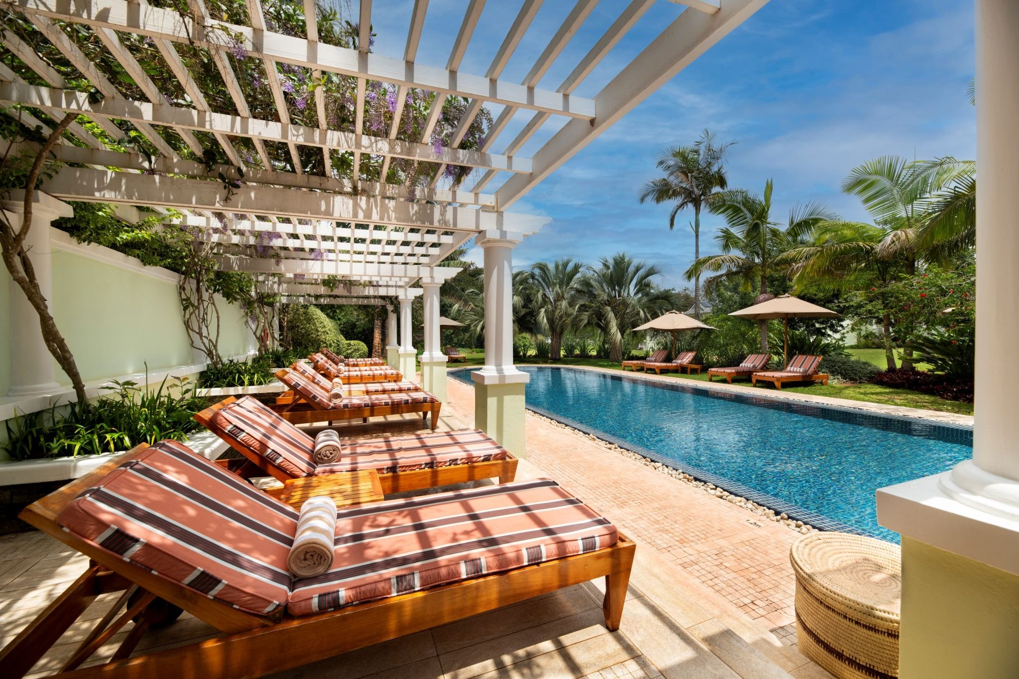 Ke-accommodatie-hemingways-nairobi-Hemingways_Nairobi_Spa_pool.jpg