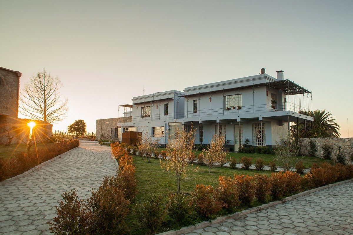 narbona-wine-lodge (1).jpg