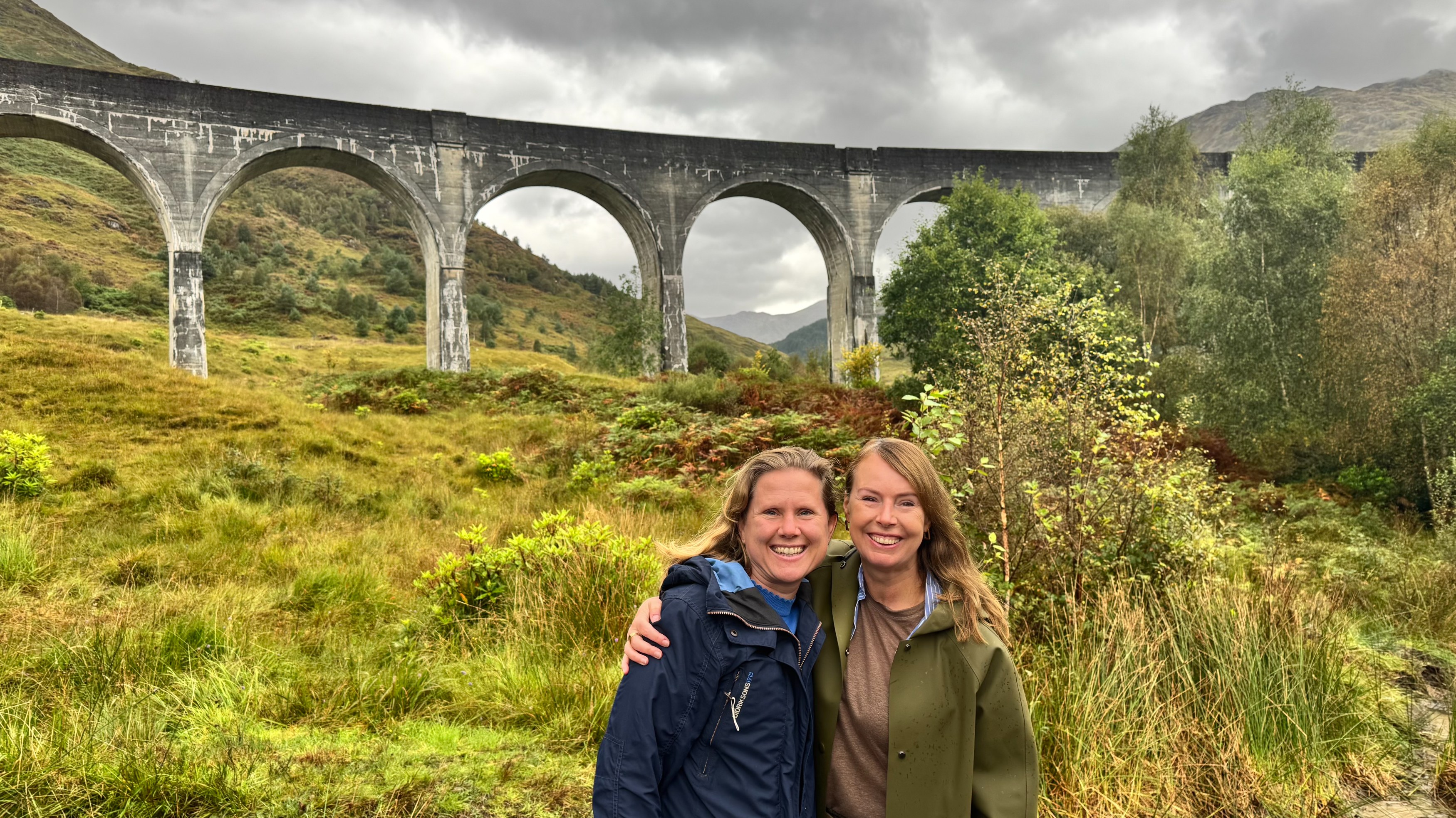 GB Glenfinnan Viaduct 2.jpg