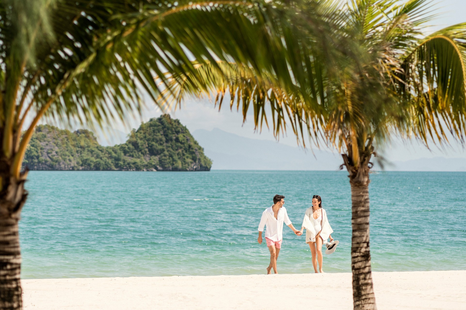 MY - Four Seasons Langkawi - Beach Walk.jpg