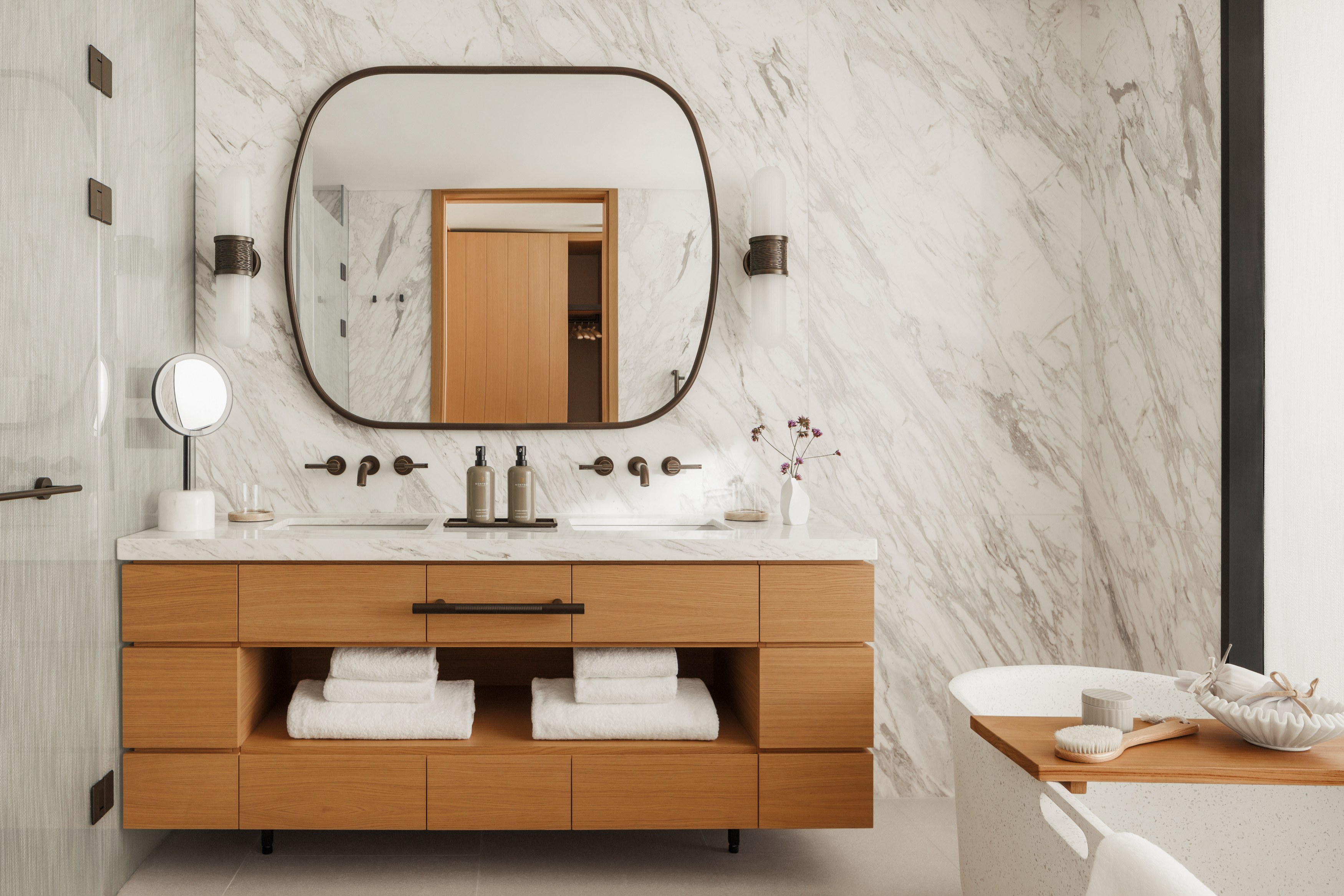 GR-Accommodatie-One&Only-Aesthesis-240305_OOAA_P3_713_Epos_Residence_Primary_Bathroom-1888_MASTER.jpg