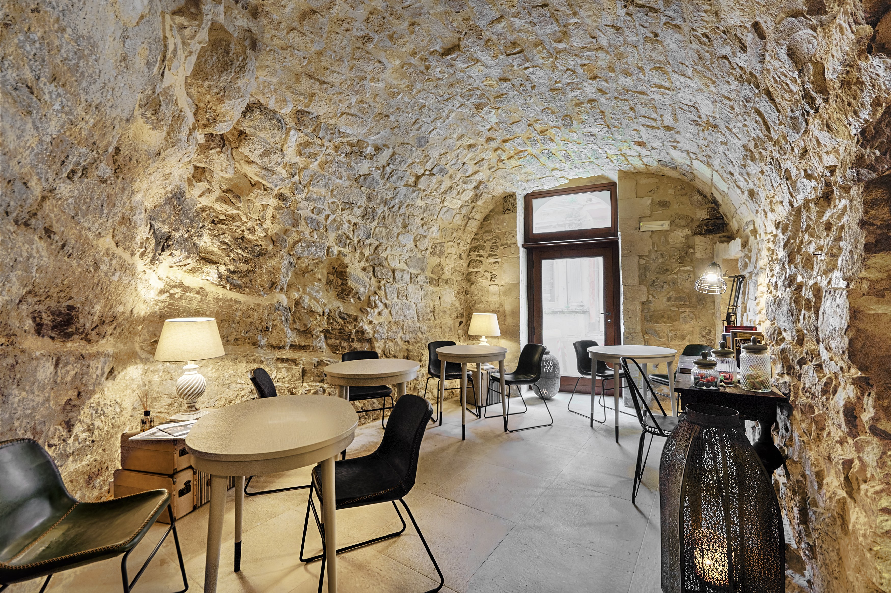 IT-Accommodatie-Locanda Don Serafino-Junior suite lounge.jpg