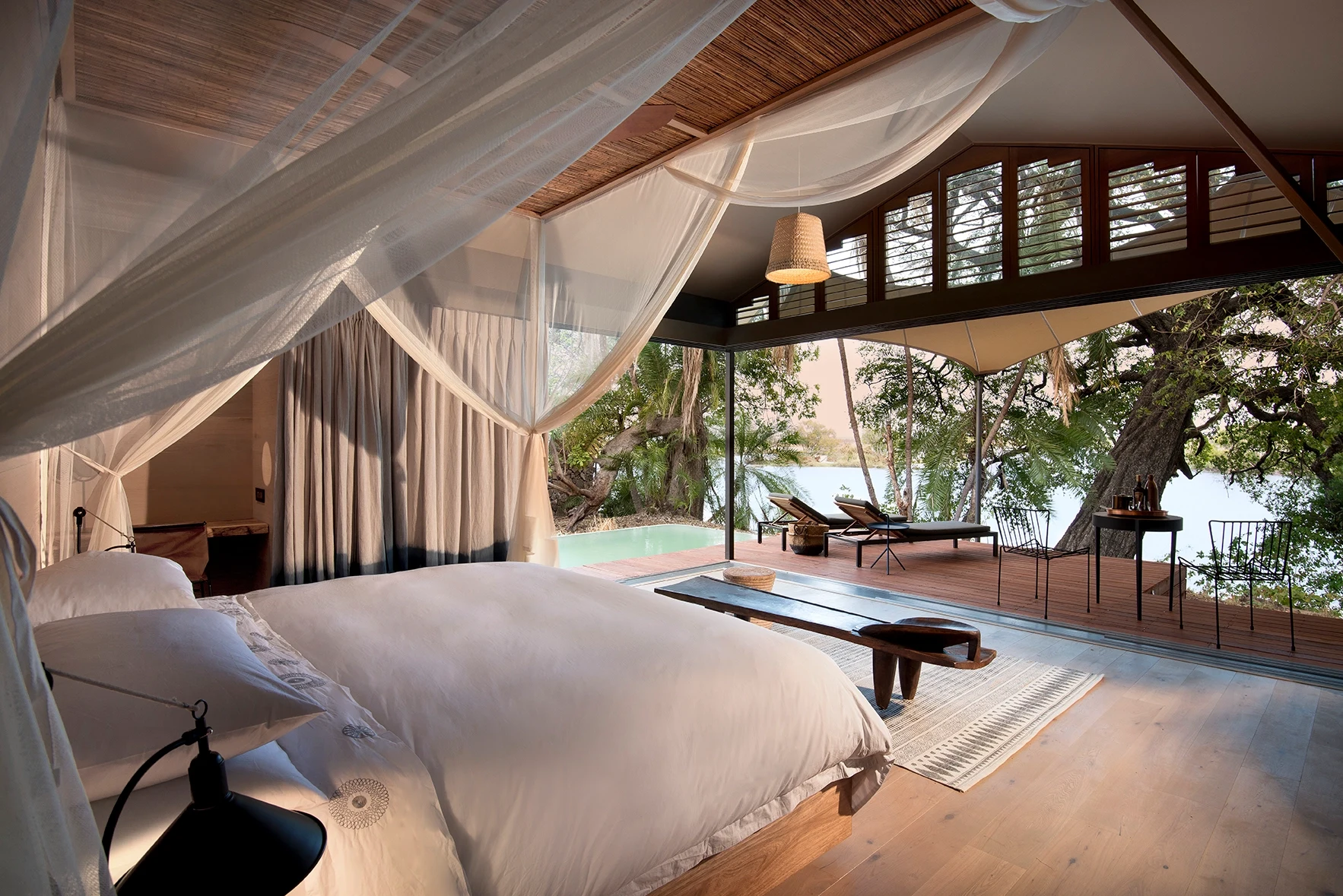 ZM - Thorntree River Lodge - Bedroom.webp