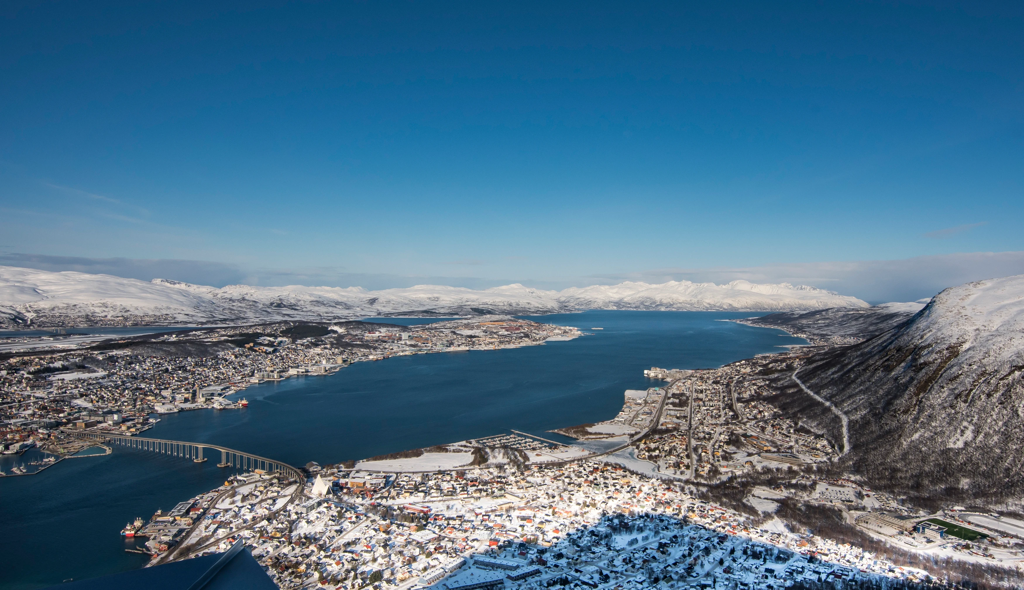 FI - Accommodatie - Cahkal Hotel -Tromso winter.webp
