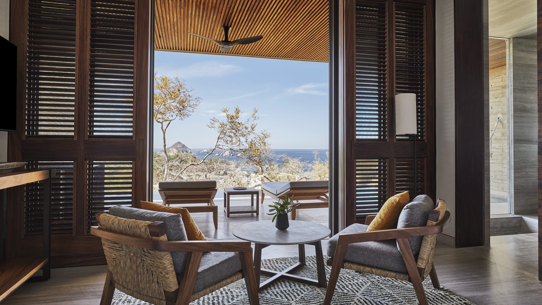 MX-Accommodatie-Four Seasons Tamarindo-lounge.jpg