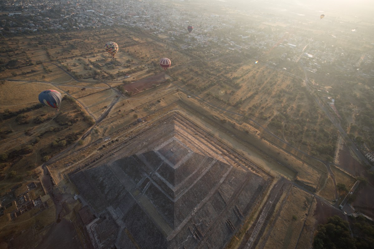 MX - Mexico City - Ballooning Teotihuacan - Flight Topview.jpg