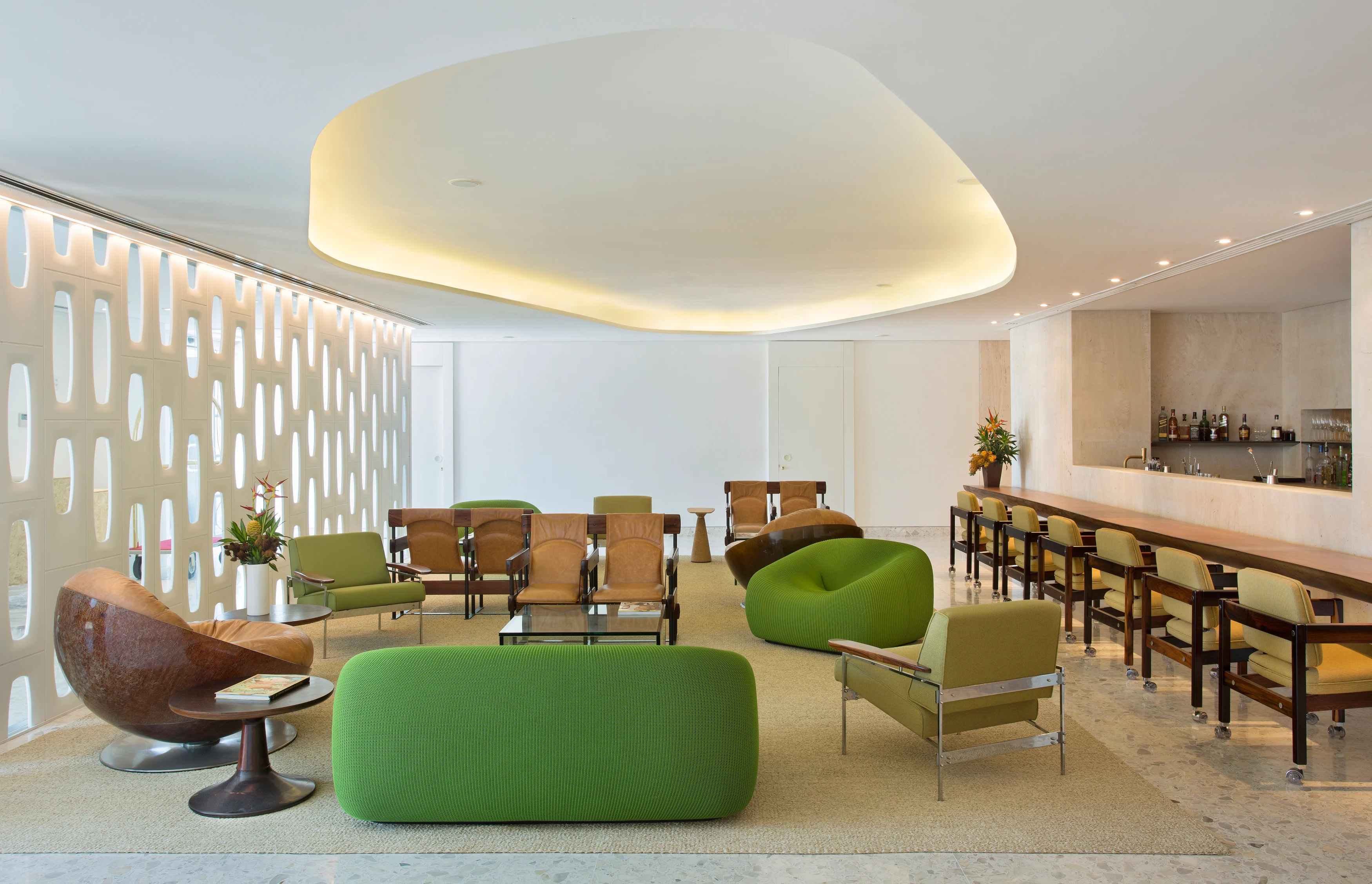 BR-Rio-de Janeiro-Hotel-Emiliano-lounge2.webp